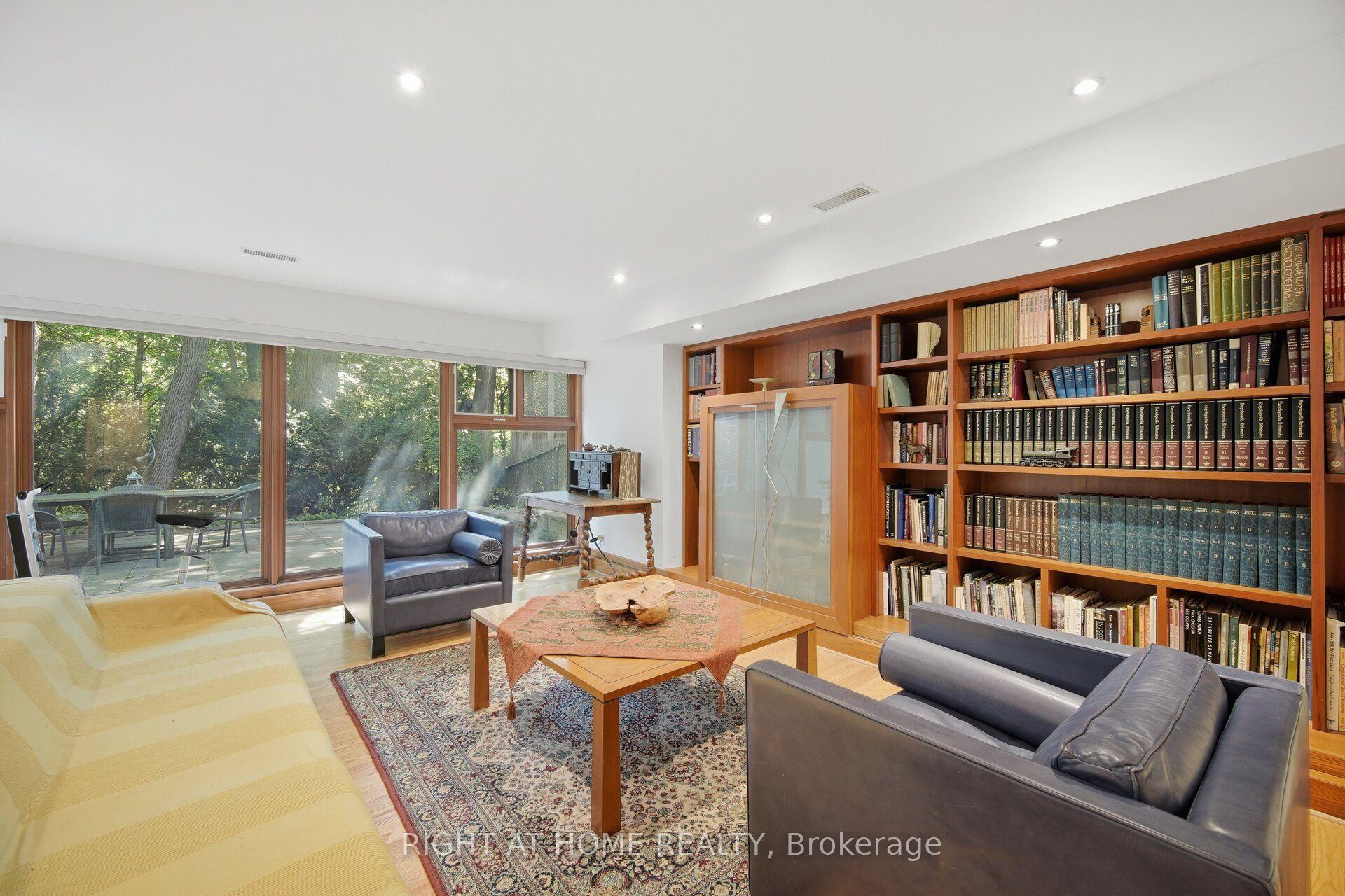 Photo 37 of 9 Saguenay Avenue E, Toronto, Bedford Park-Nortown — HOMEH