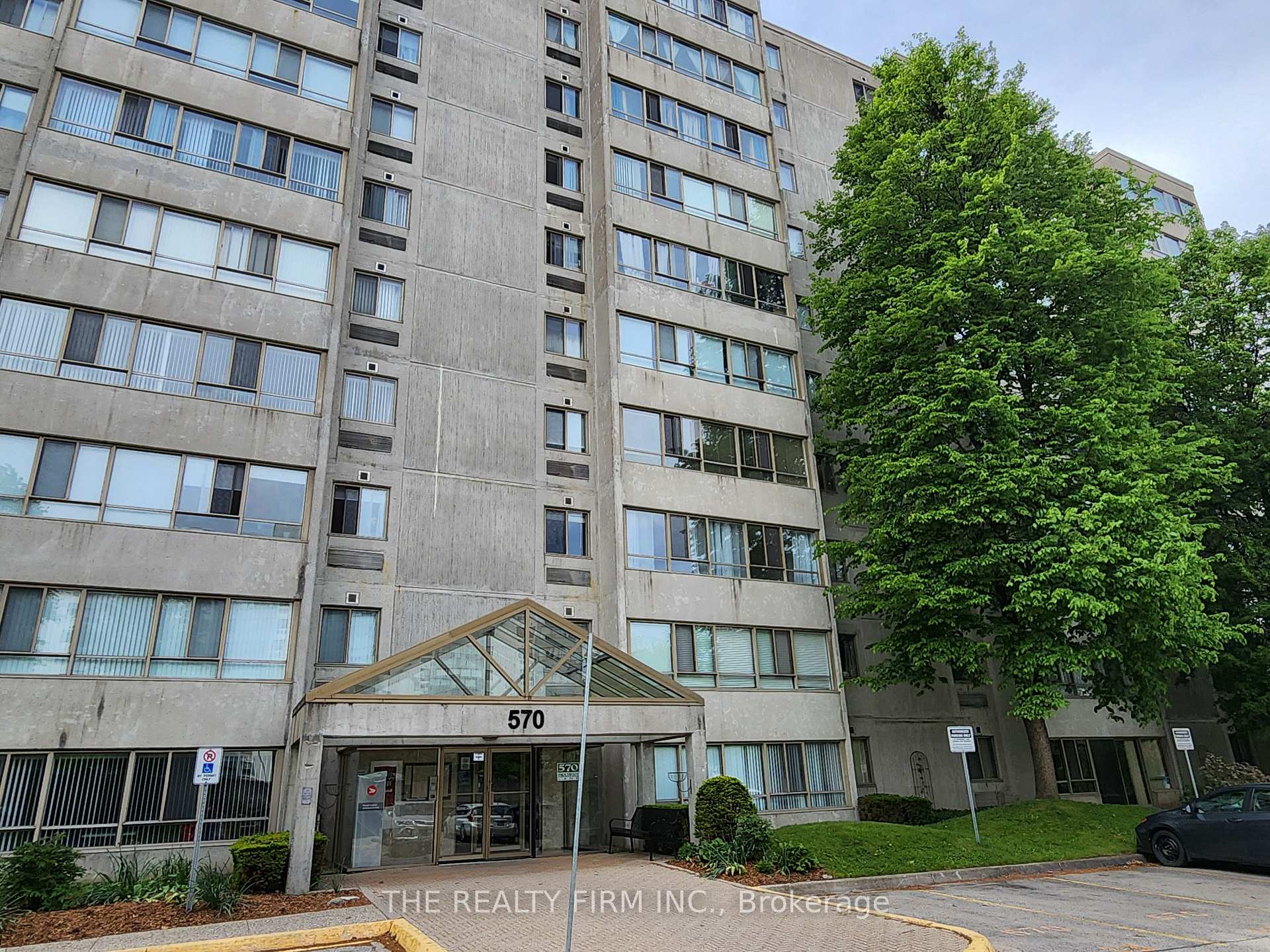 Photo of Unit 309, 570 Proudfoot Lane