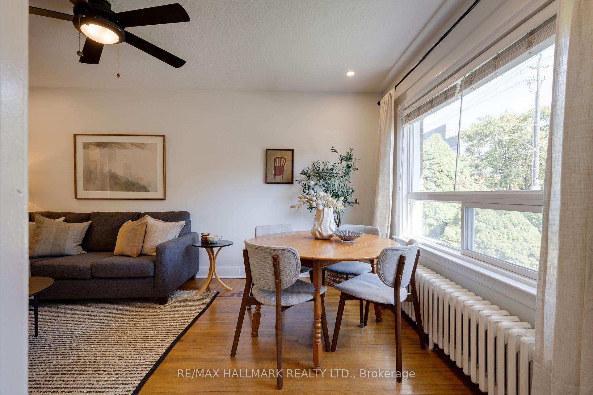 Photo 6 of 28 Thora Avenue, Scarborough, Oakridge — HOMEH