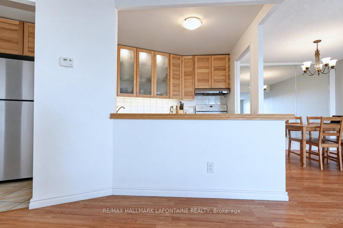 Photo 15 of Unit 2205, 1171 Ambleside Drive, Ottawa, Woodroffe — HOMEH