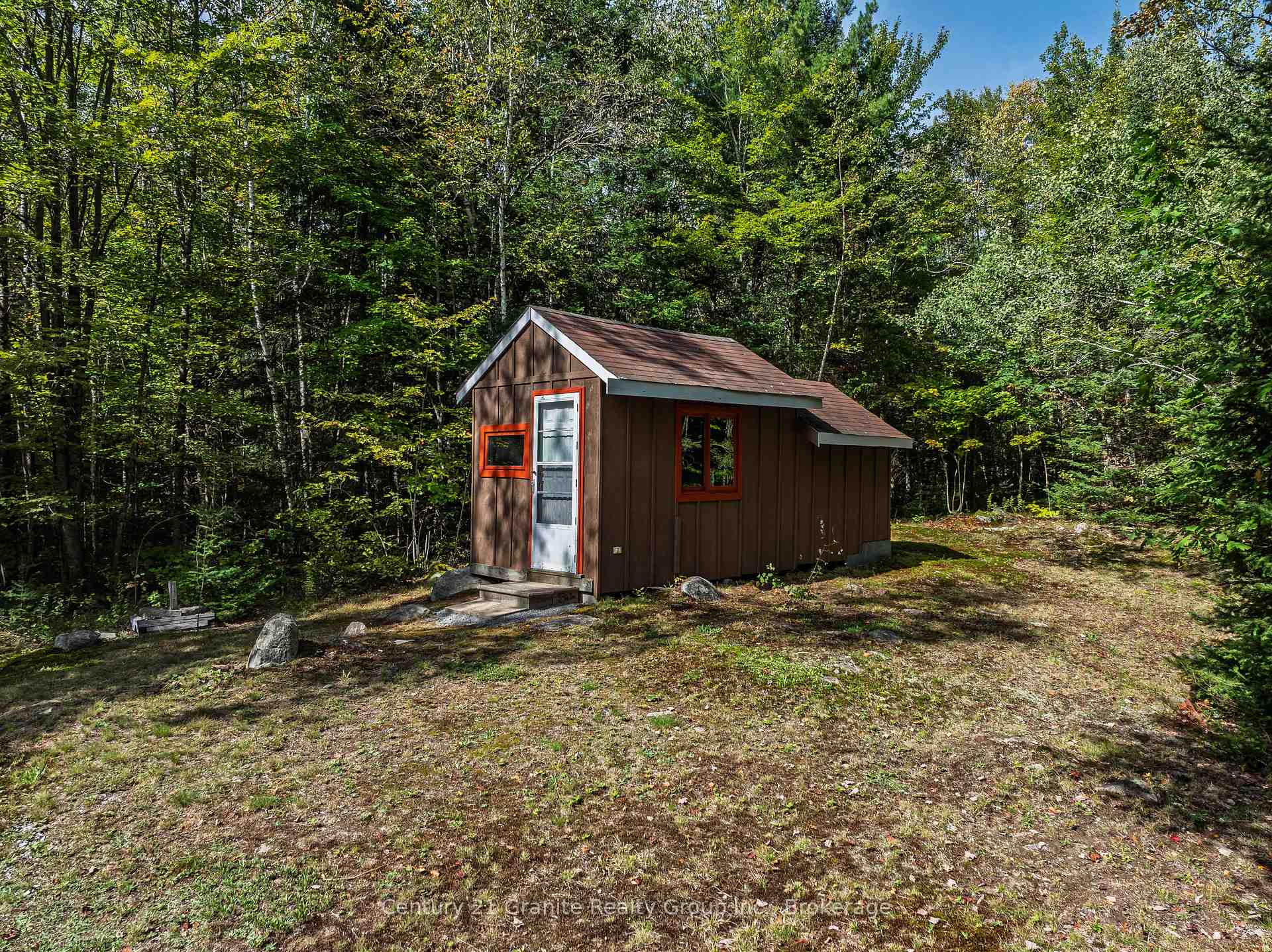 Photo 24 of 1453 Fleming Road, Minden Hills, Anson — HOMEH