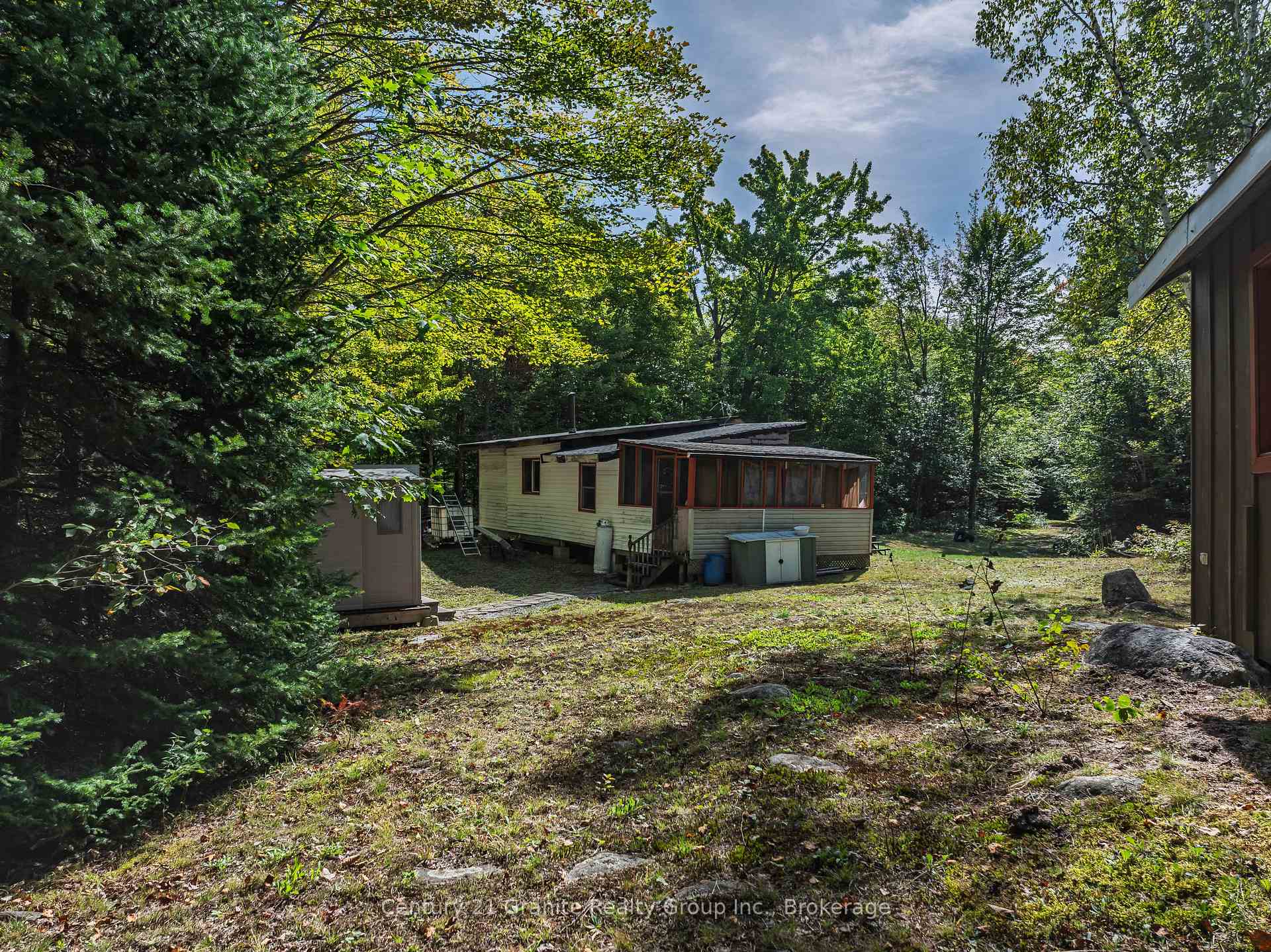 Photo 26 of 1453 Fleming Road, Minden Hills, Anson — HOMEH