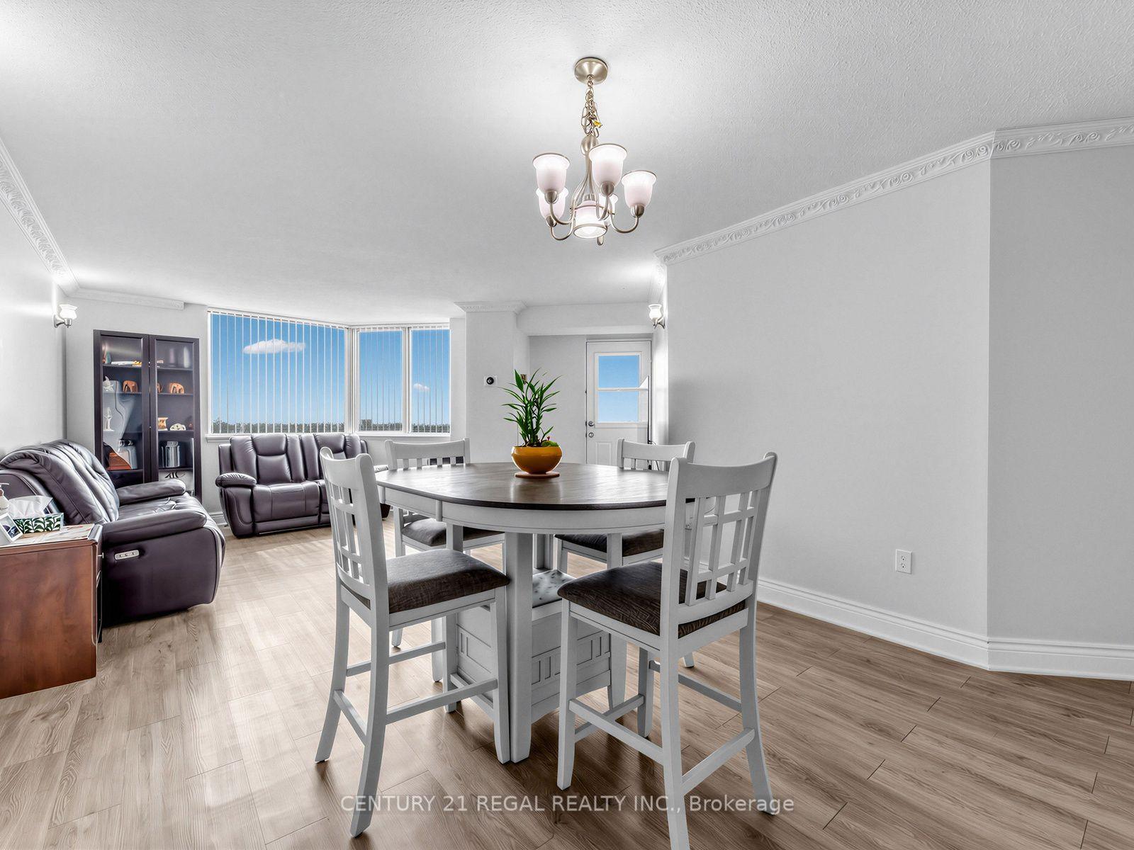 Photo 3 of Unit 2105, 234 Albion Road, Etobicoke, Elms-Old Rexdale — HOMEH