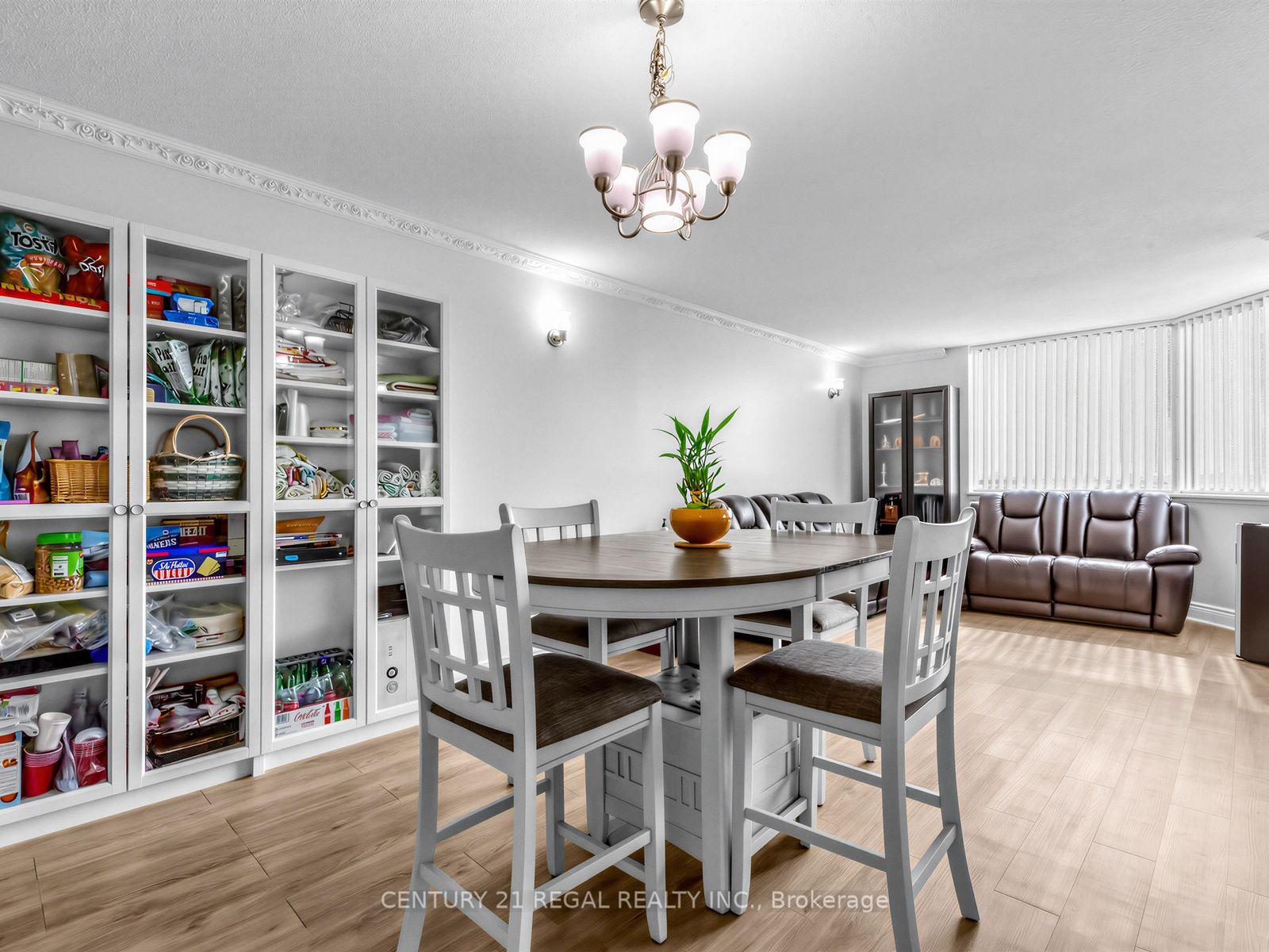 Photo 4 of Unit 2105, 234 Albion Road, Etobicoke, Elms-Old Rexdale — HOMEH