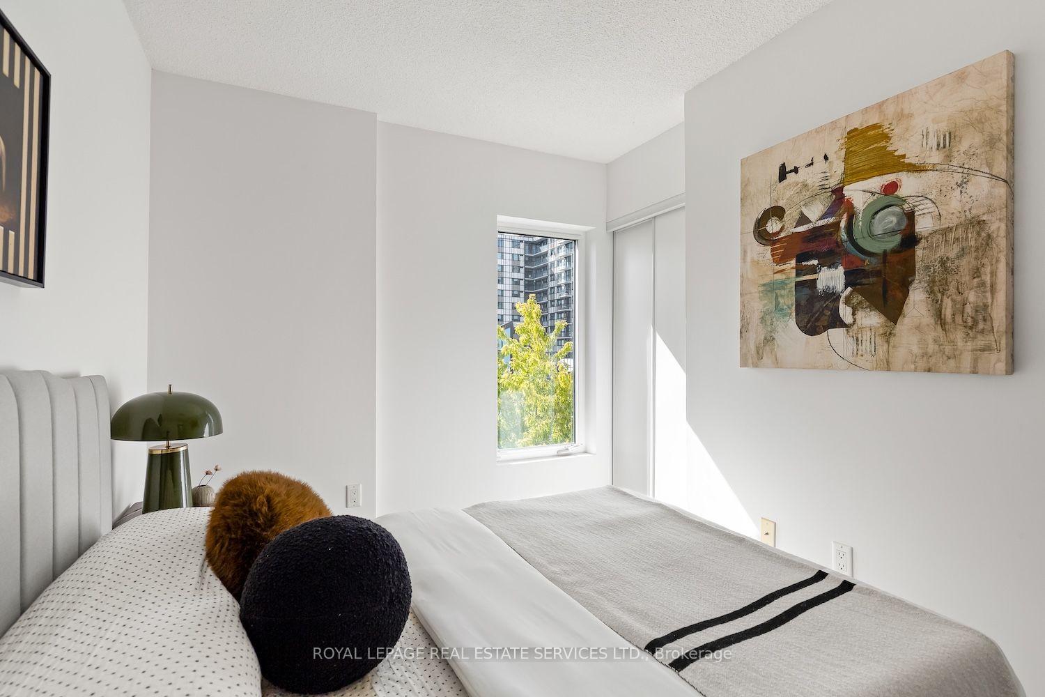 Photo 24 of Unit 227, 7 Foundry Avenue, Toronto, Dovercourt-Wallace Emerson-Junction — HOMEH