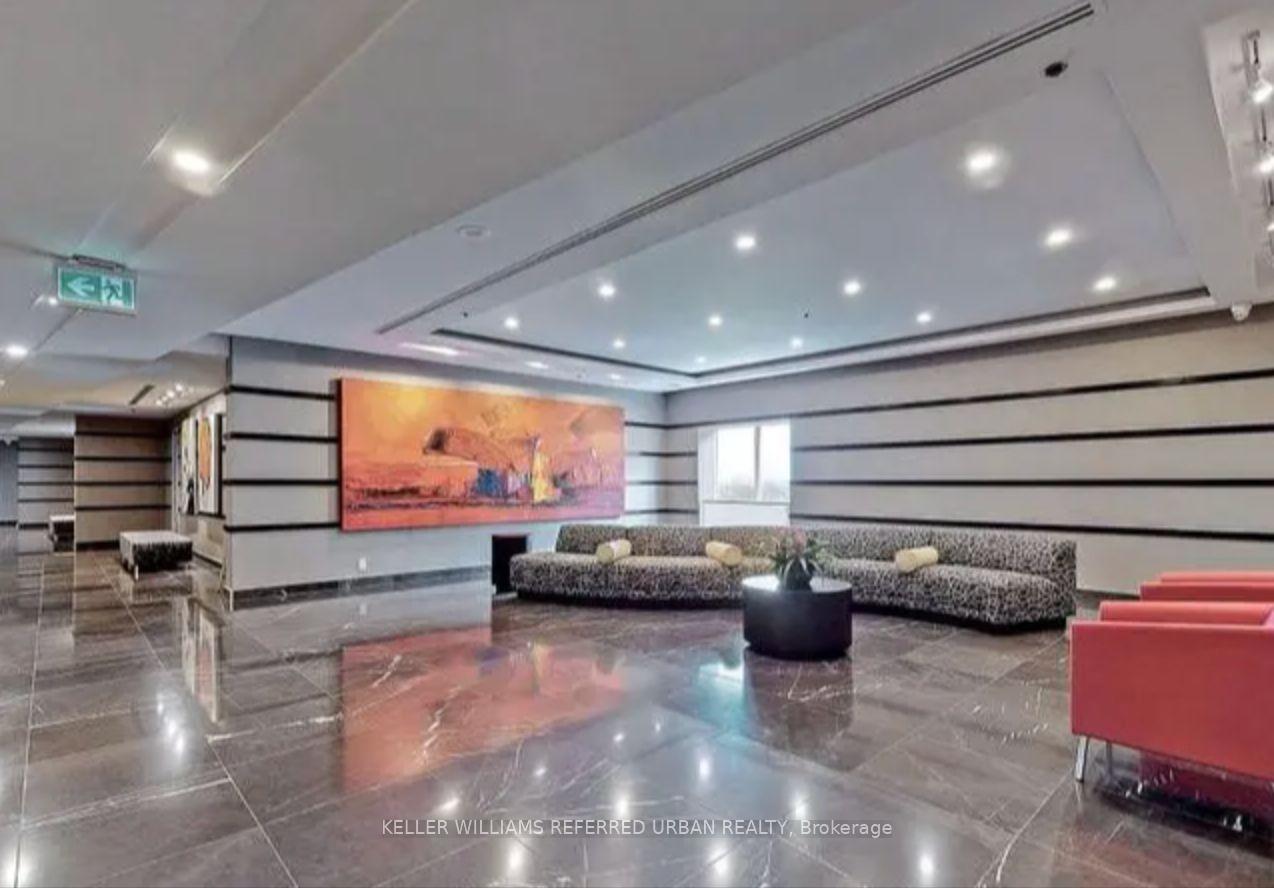 Photo 5 of Unit PH 3705, 8 Park Road, Toronto, Rosedale-Moore Park — HOMEH