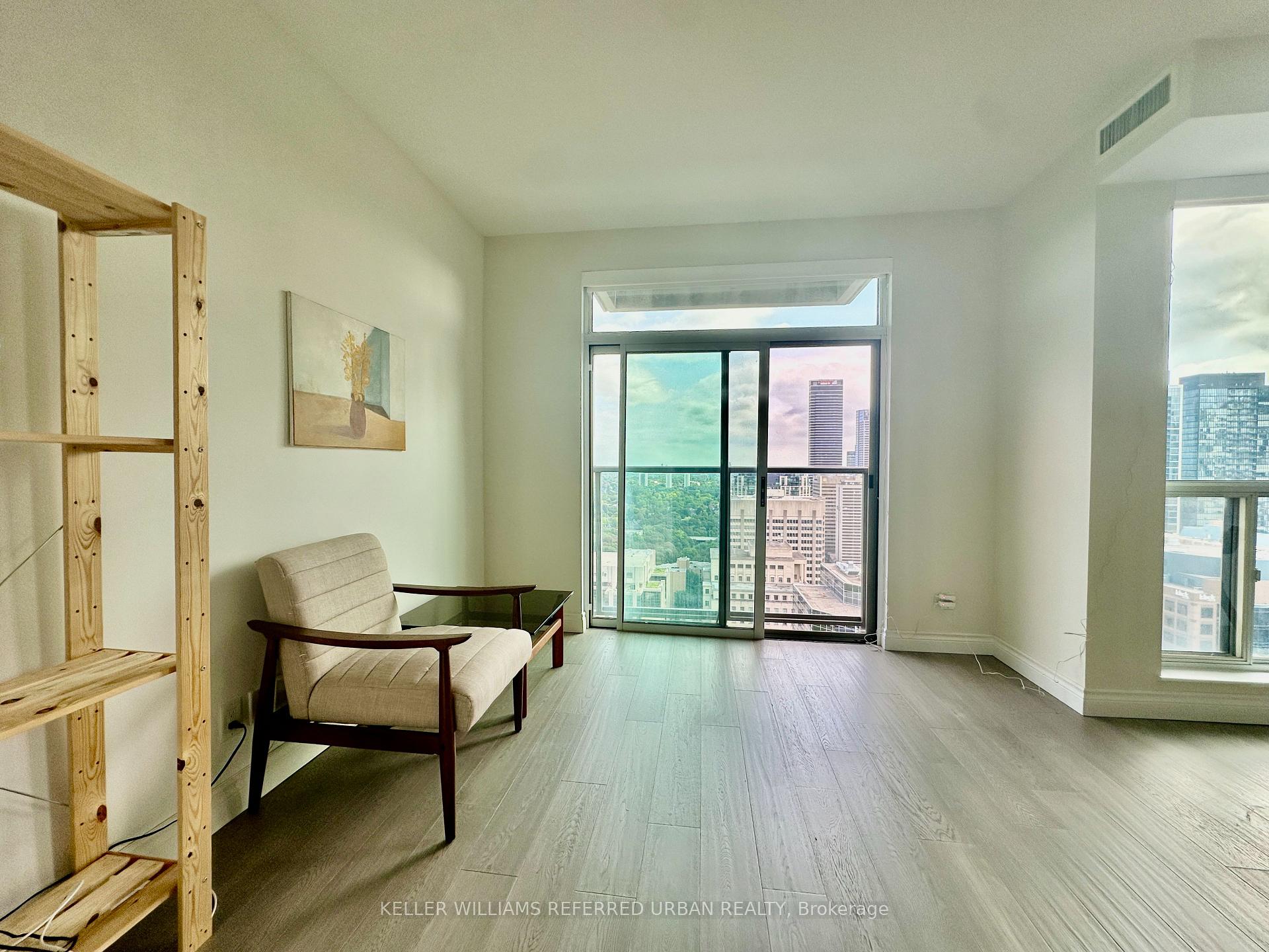 Photo 18 of Unit PH 3705, 8 Park Road, Toronto, Rosedale-Moore Park — HOMEH