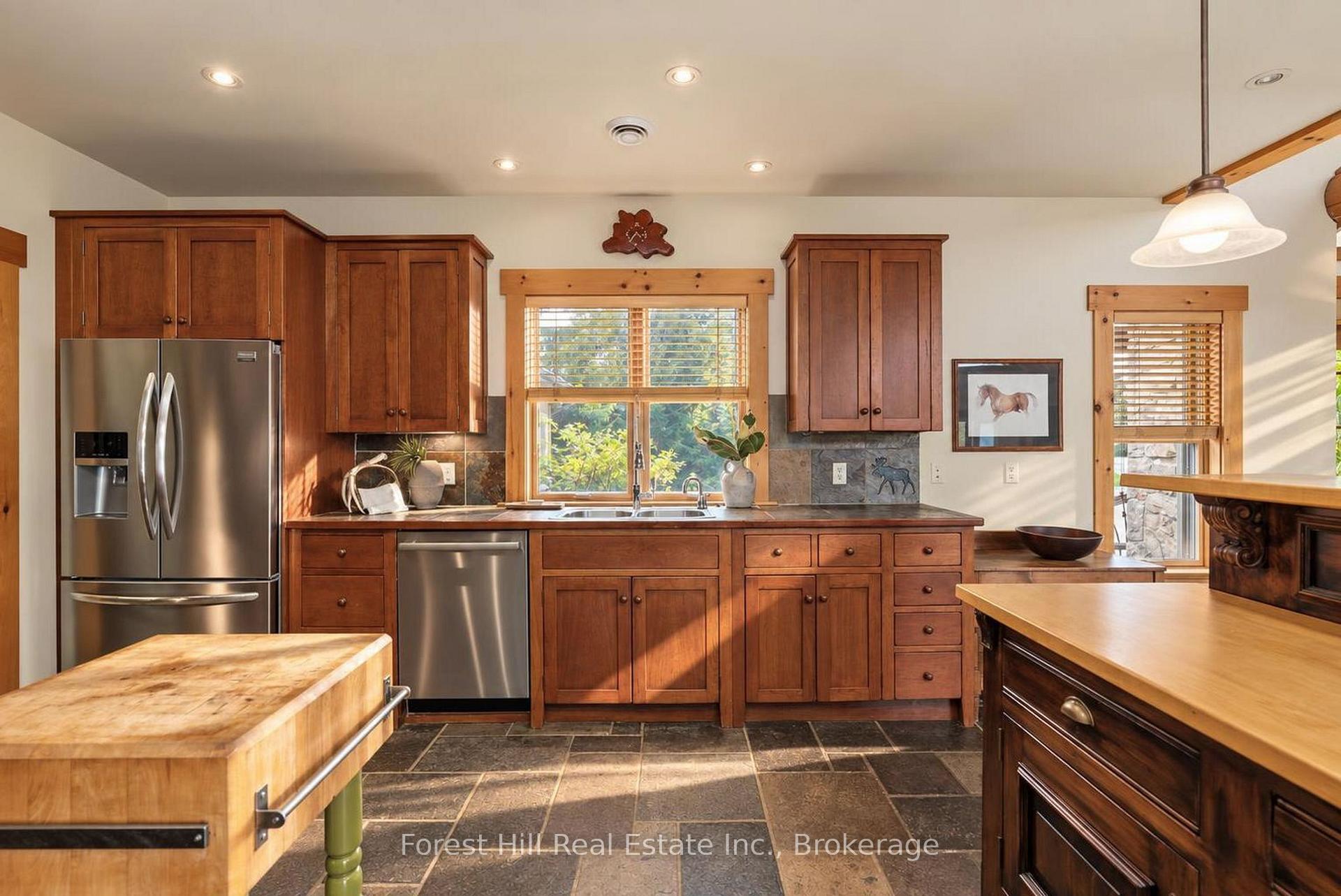 Photo 12 of 2623 Con 10 N Nottawasaga Side Road N, Clearview, Rural Clearview — HOMEH