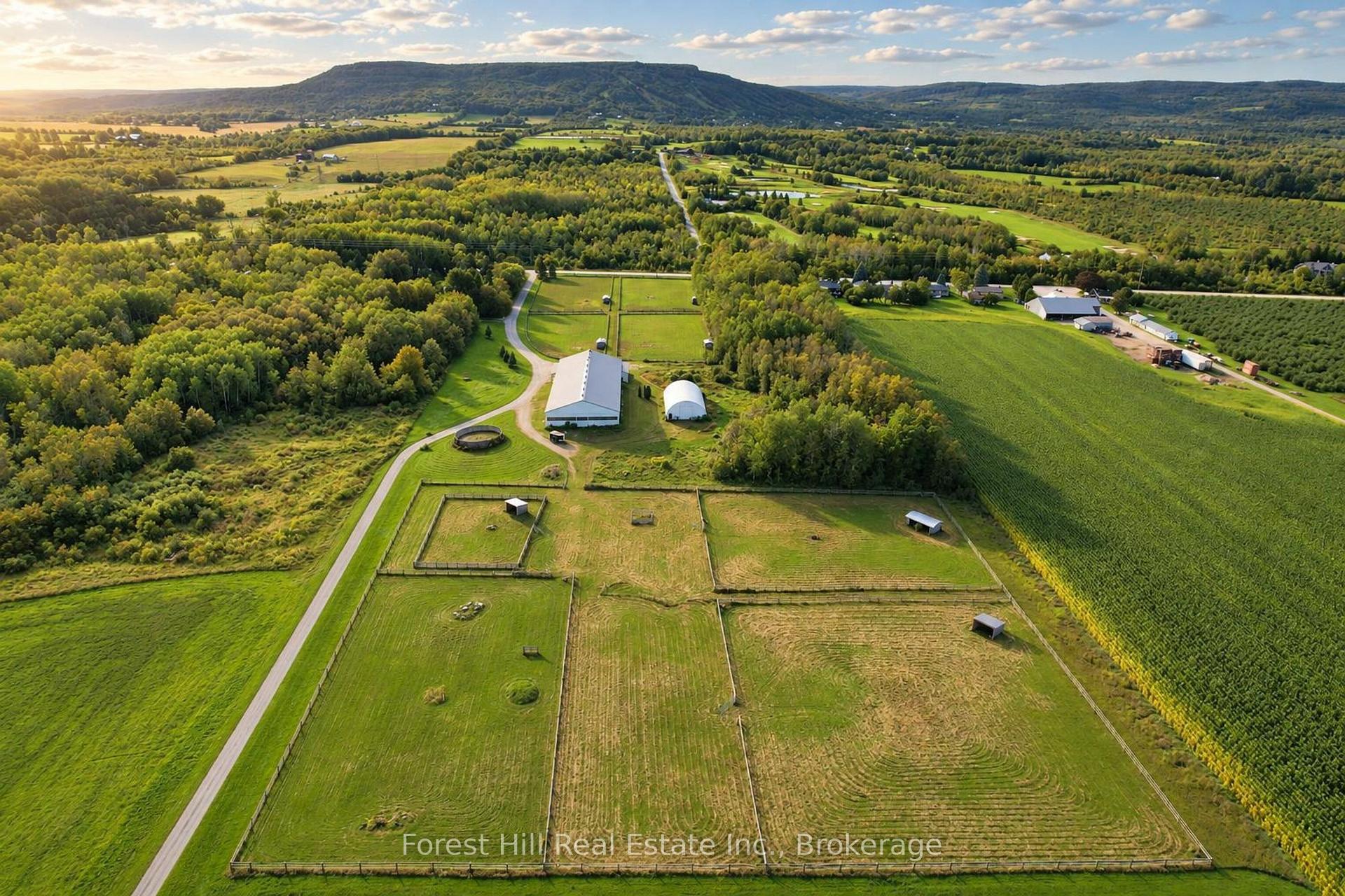 Photo 41 of 2623 Con 10 N Nottawasaga Side Road N, Clearview, Rural Clearview — HOMEH