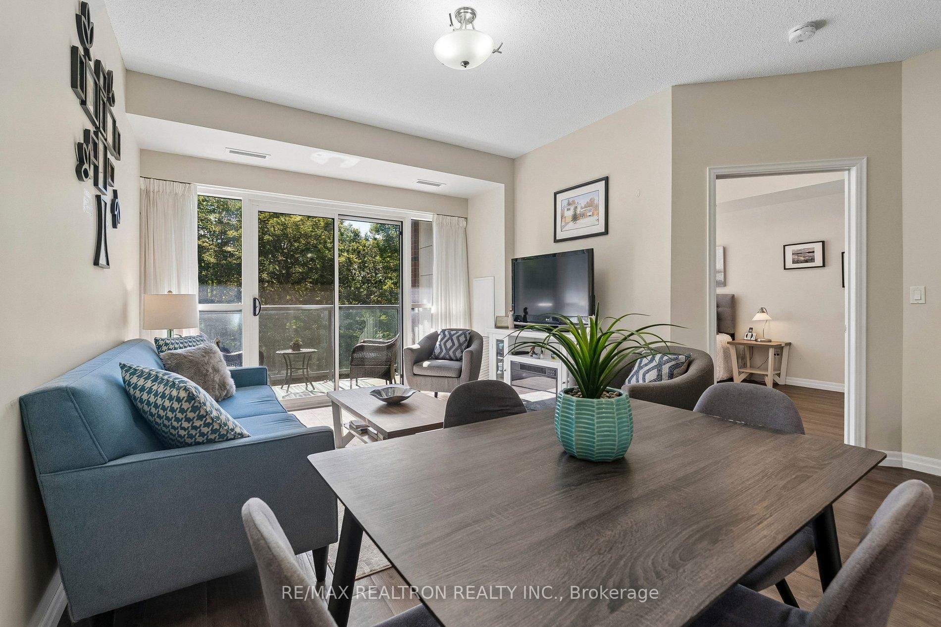Photo 13 of Unit 208, 400 William Graham Road, Aurora, Rural Aurora — HOMEH