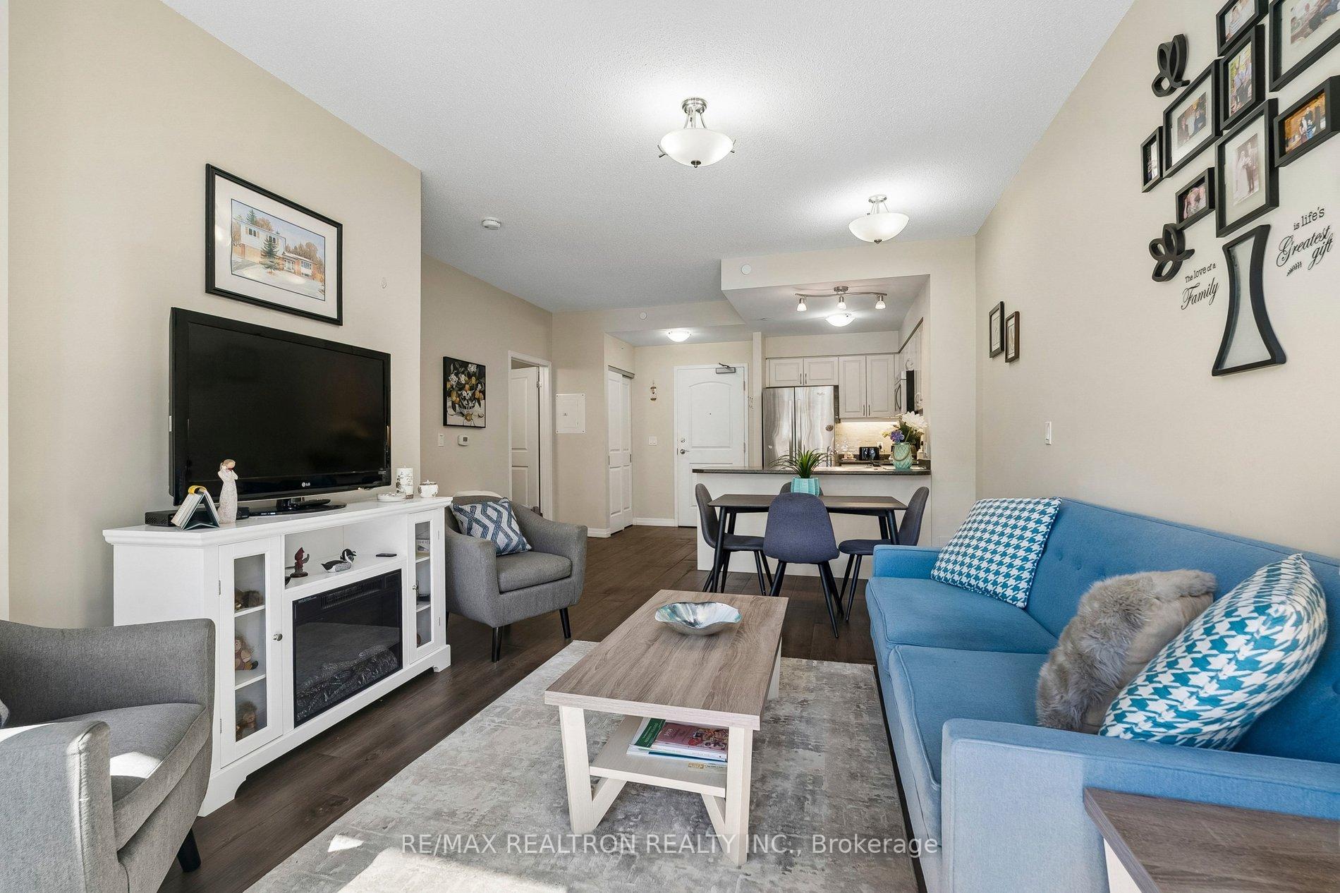 Photo 15 of Unit 208, 400 William Graham Road, Aurora, Rural Aurora — HOMEH