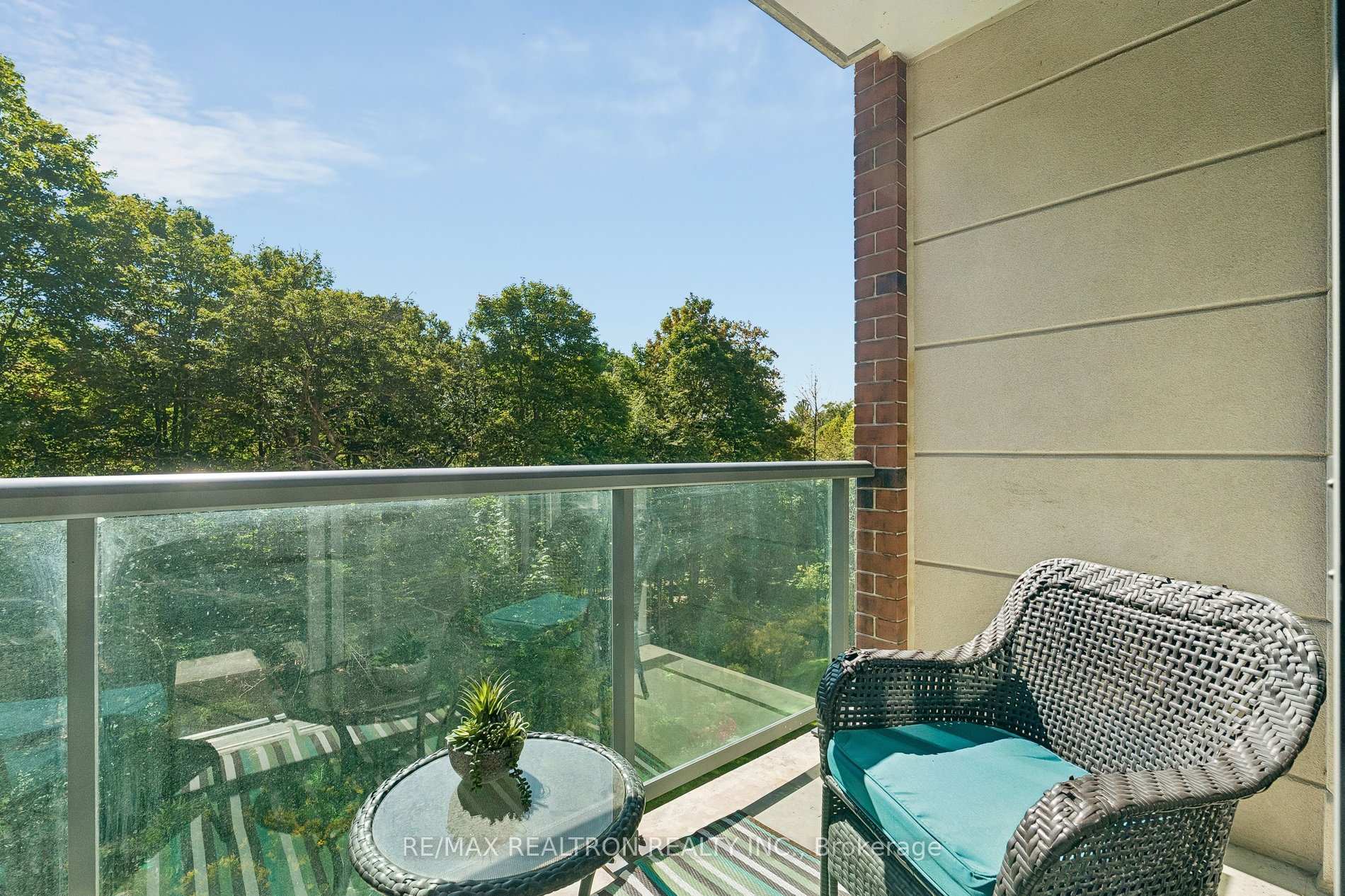 Photo 23 of Unit 208, 400 William Graham Road, Aurora, Rural Aurora — HOMEH