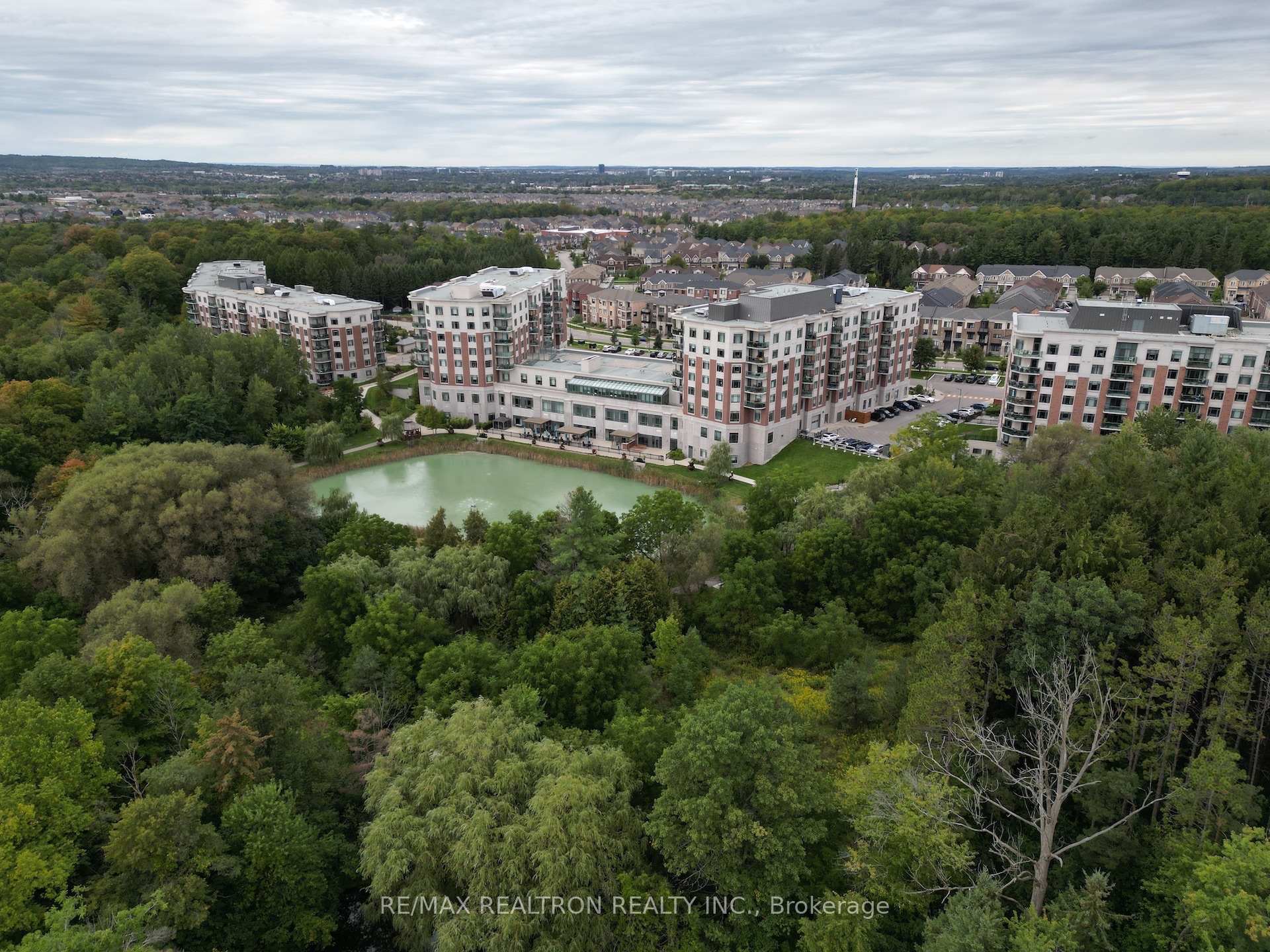 Photo 2 of Unit 208, 400 William Graham Road, Aurora, Rural Aurora — HOMEH