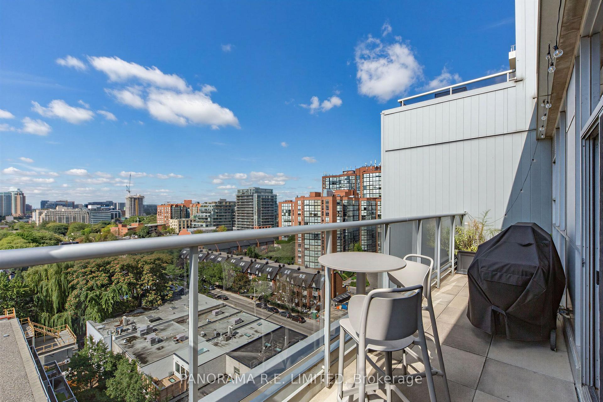 Photo 13 of Unit 1013, 60 Bathurst Street, Toronto, Niagara — HOMEH