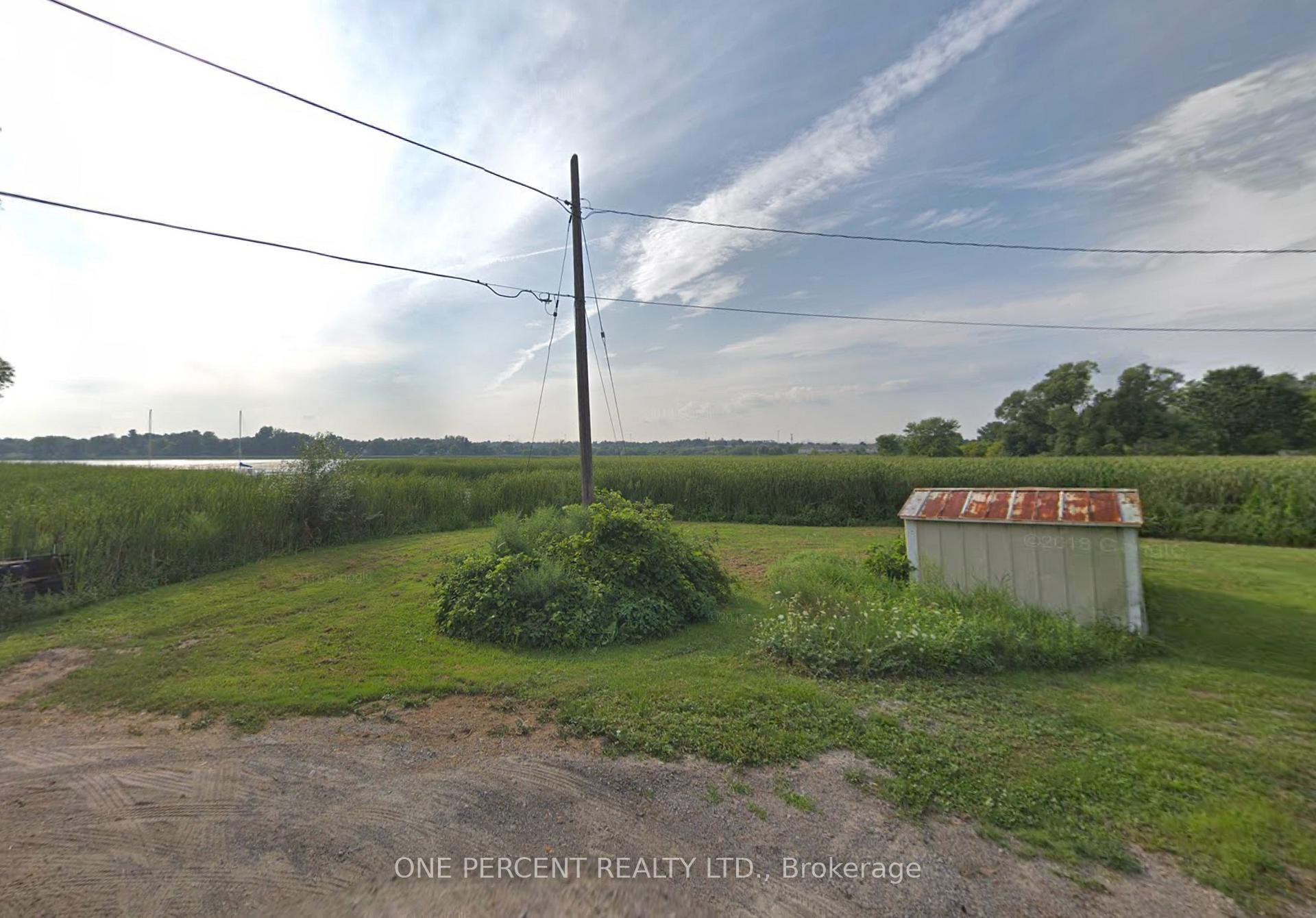 Photo 4 of 809 St. Martins Drive, Pickering, Bay Ridges — HOMEH