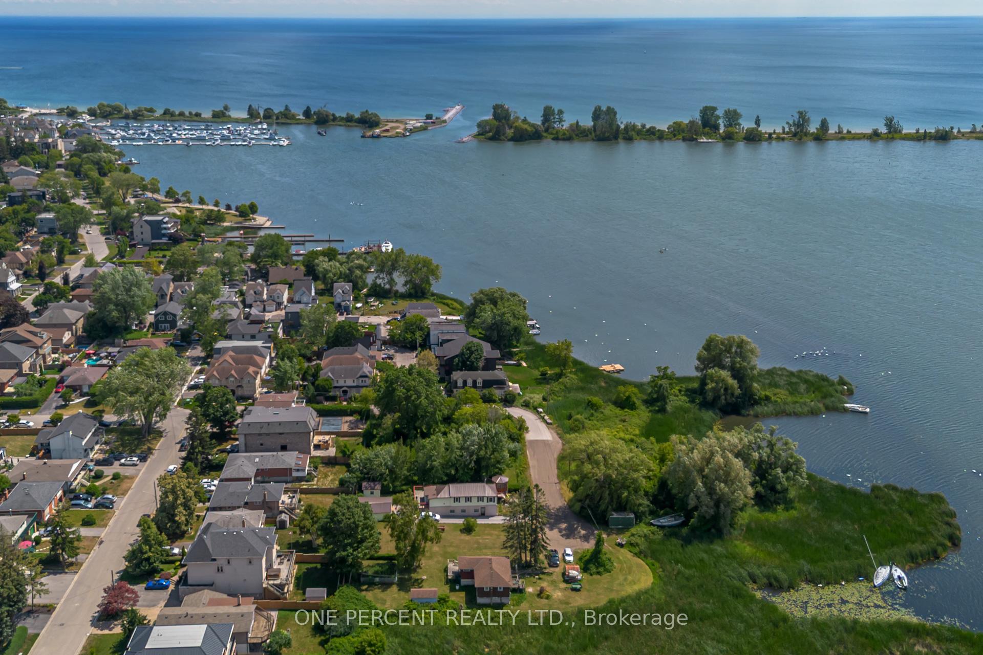 Photo 7 of 809 St. Martins Drive, Pickering, Bay Ridges — HOMEH