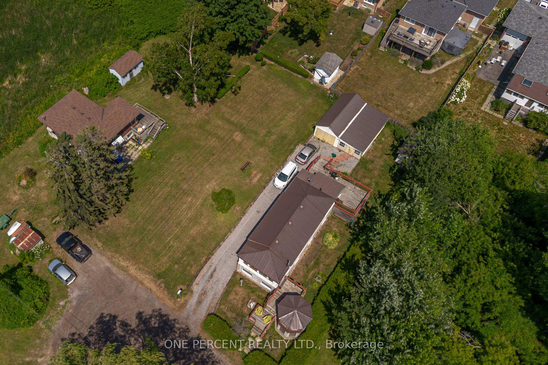 Photo 9 of 809 St. Martins Drive, Pickering, Bay Ridges — HOMEH