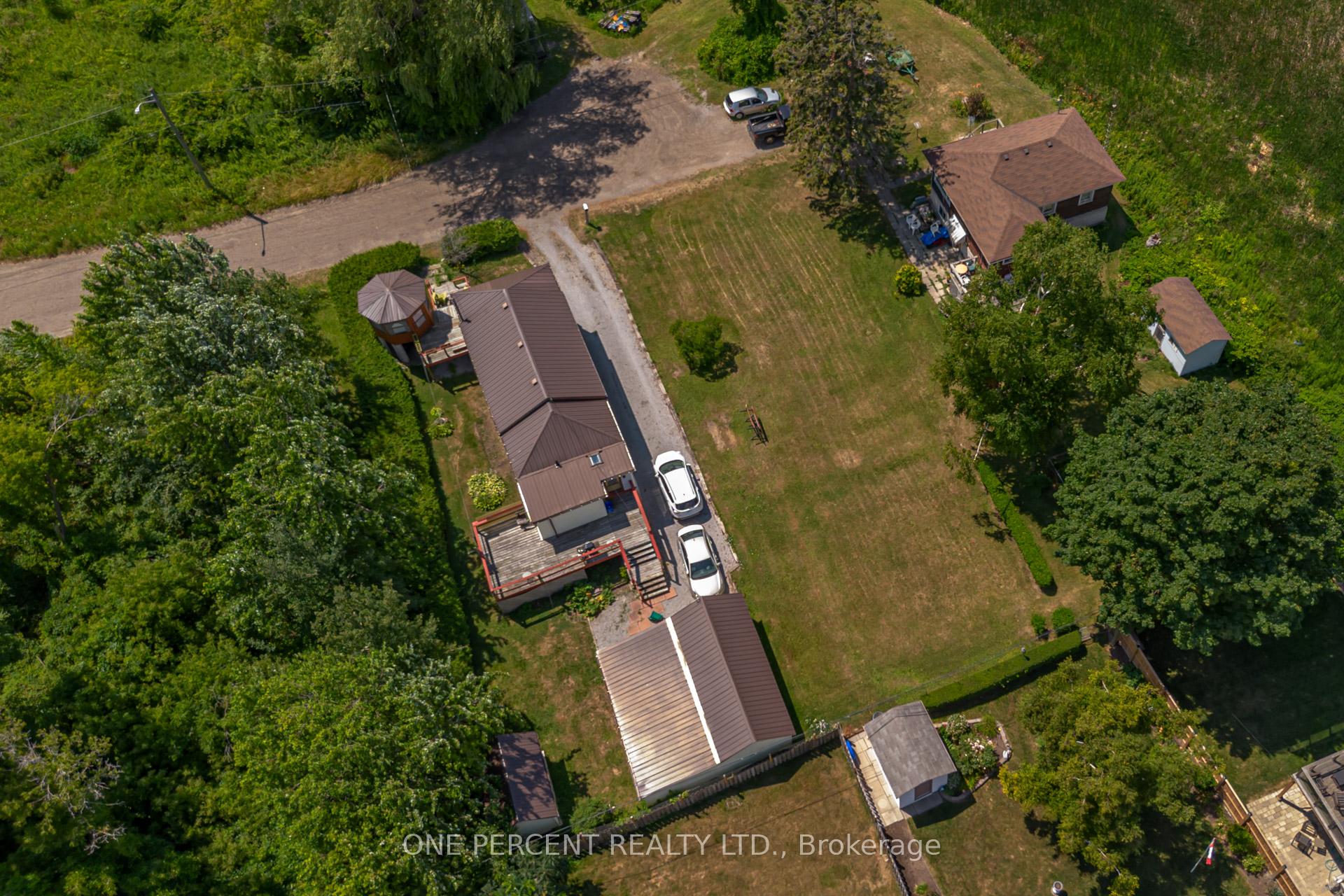 Photo 10 of 809 St. Martins Drive, Pickering, Bay Ridges — HOMEH