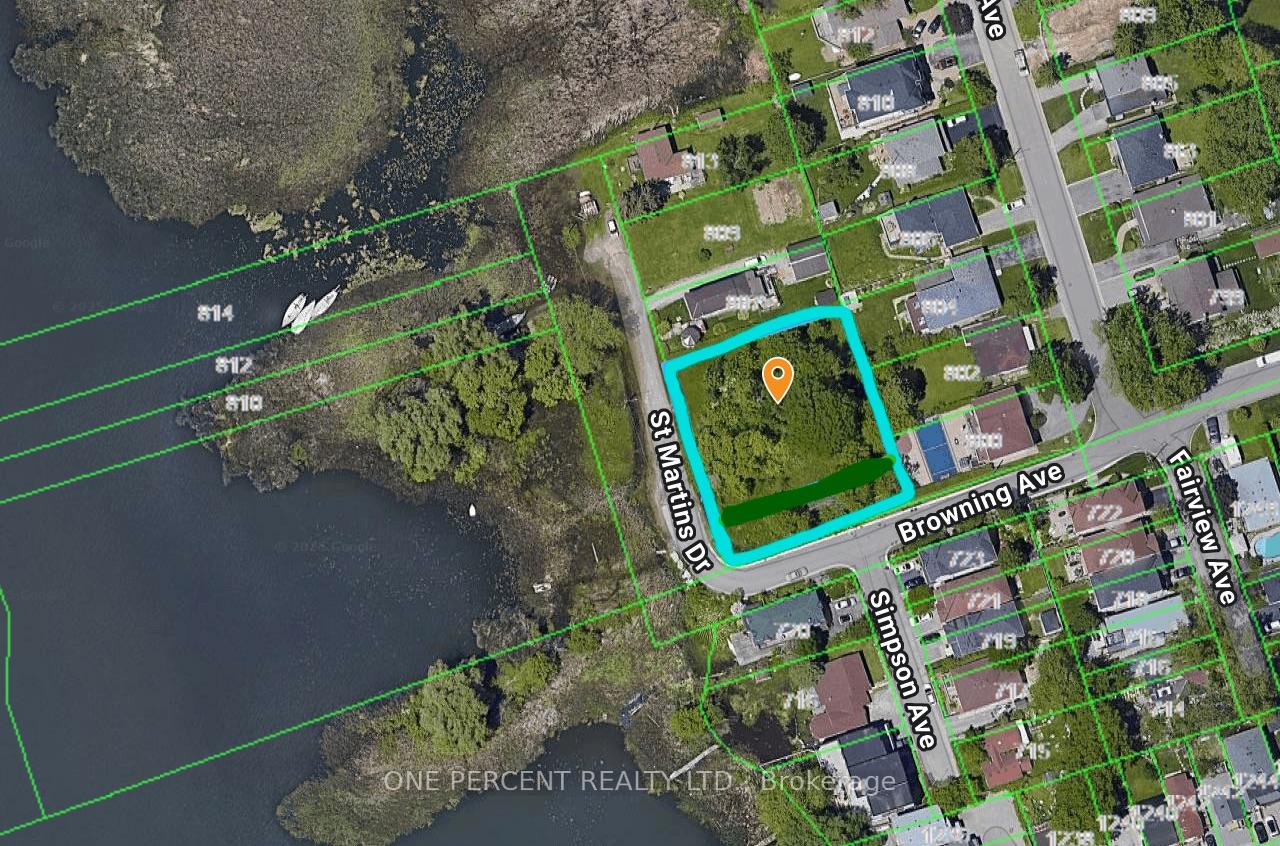 Photo 2 of 805 St. Martins Drive, Pickering, Bay Ridges — HOMEH