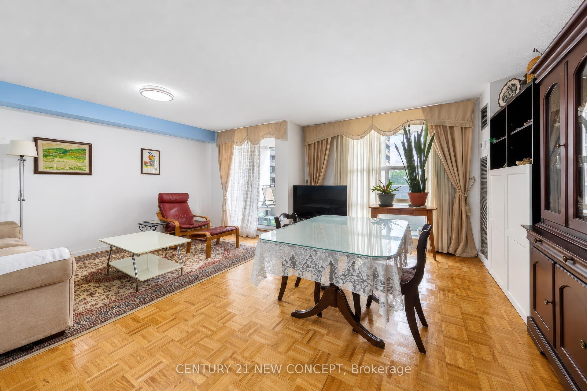 Photo 9 of Unit 606, 60 Inverlochy Boulevard, Markham, Royal Orchard — HOMEH