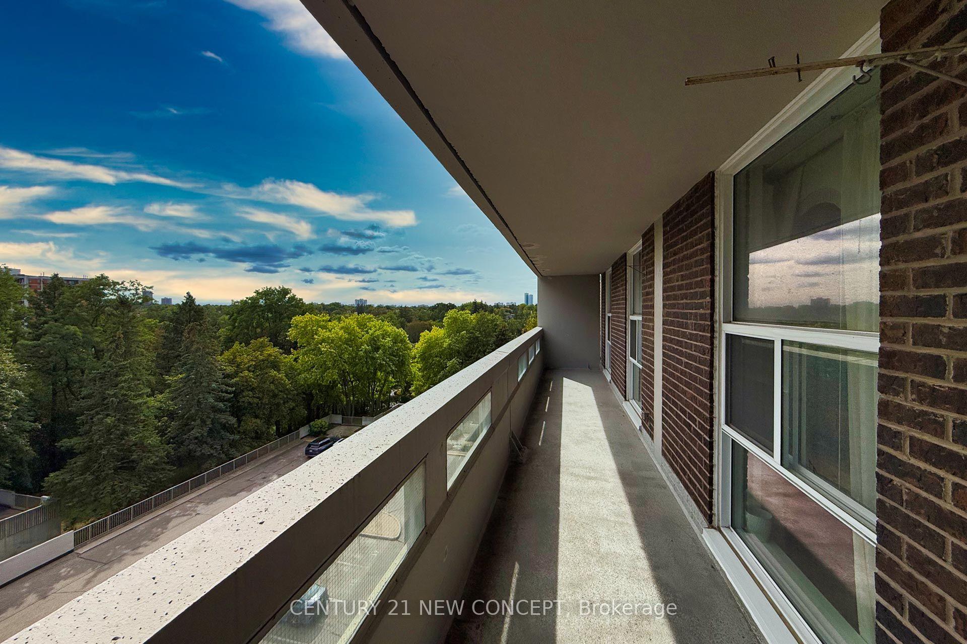 Photo 24 of Unit 606, 60 Inverlochy Boulevard, Markham, Royal Orchard — HOMEH