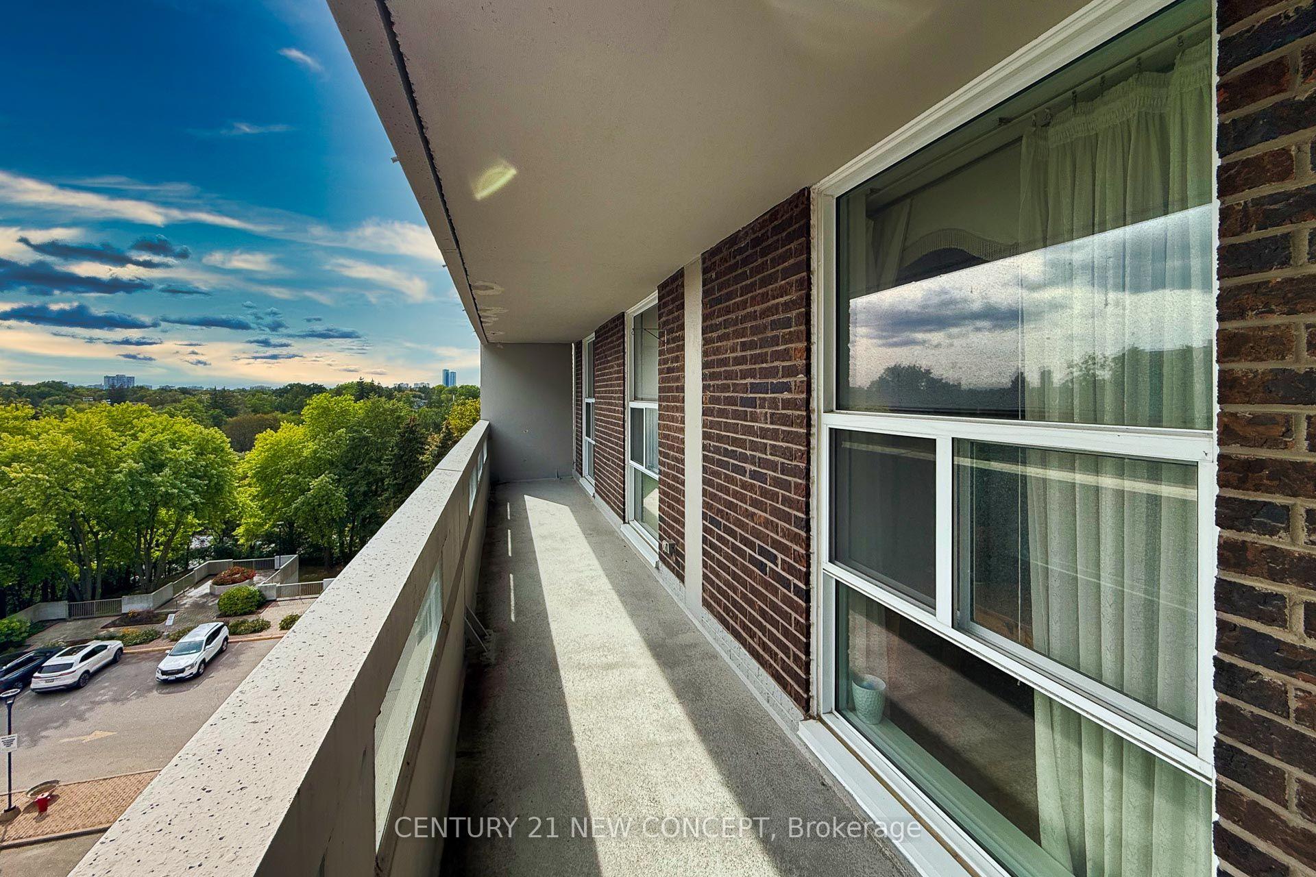 Photo 25 of Unit 606, 60 Inverlochy Boulevard, Markham, Royal Orchard — HOMEH