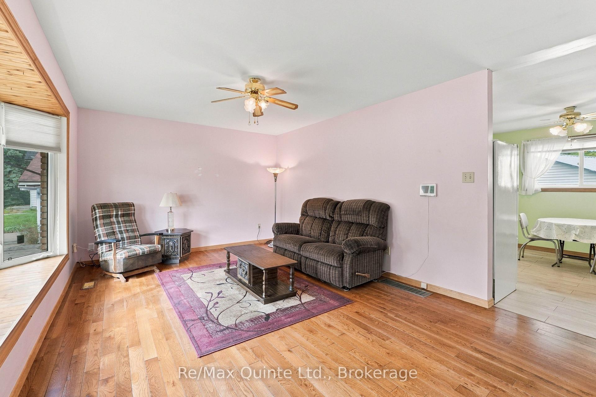 Photo 5 of 237 Byron Street, Quinte West, Trenton Ward — HOMEH