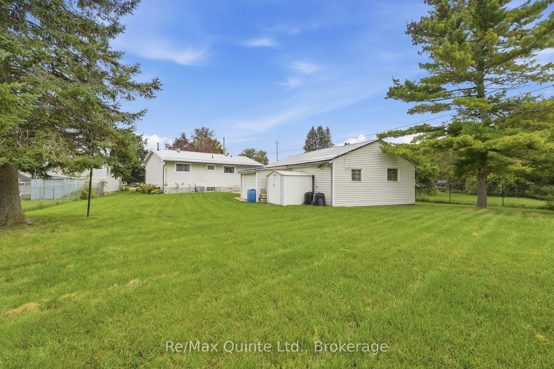 Photo 30 of 237 Byron Street, Quinte West, Trenton Ward — HOMEH