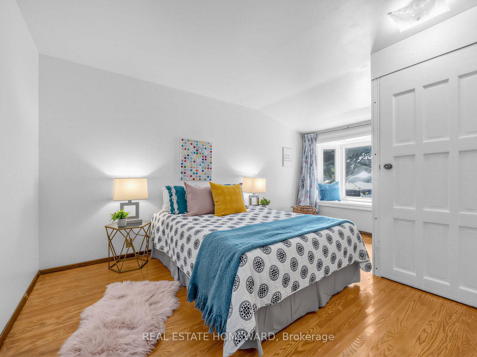 Photo 18 of 32 Highbrook Drive, Scarborough, Bendale — HOMEH