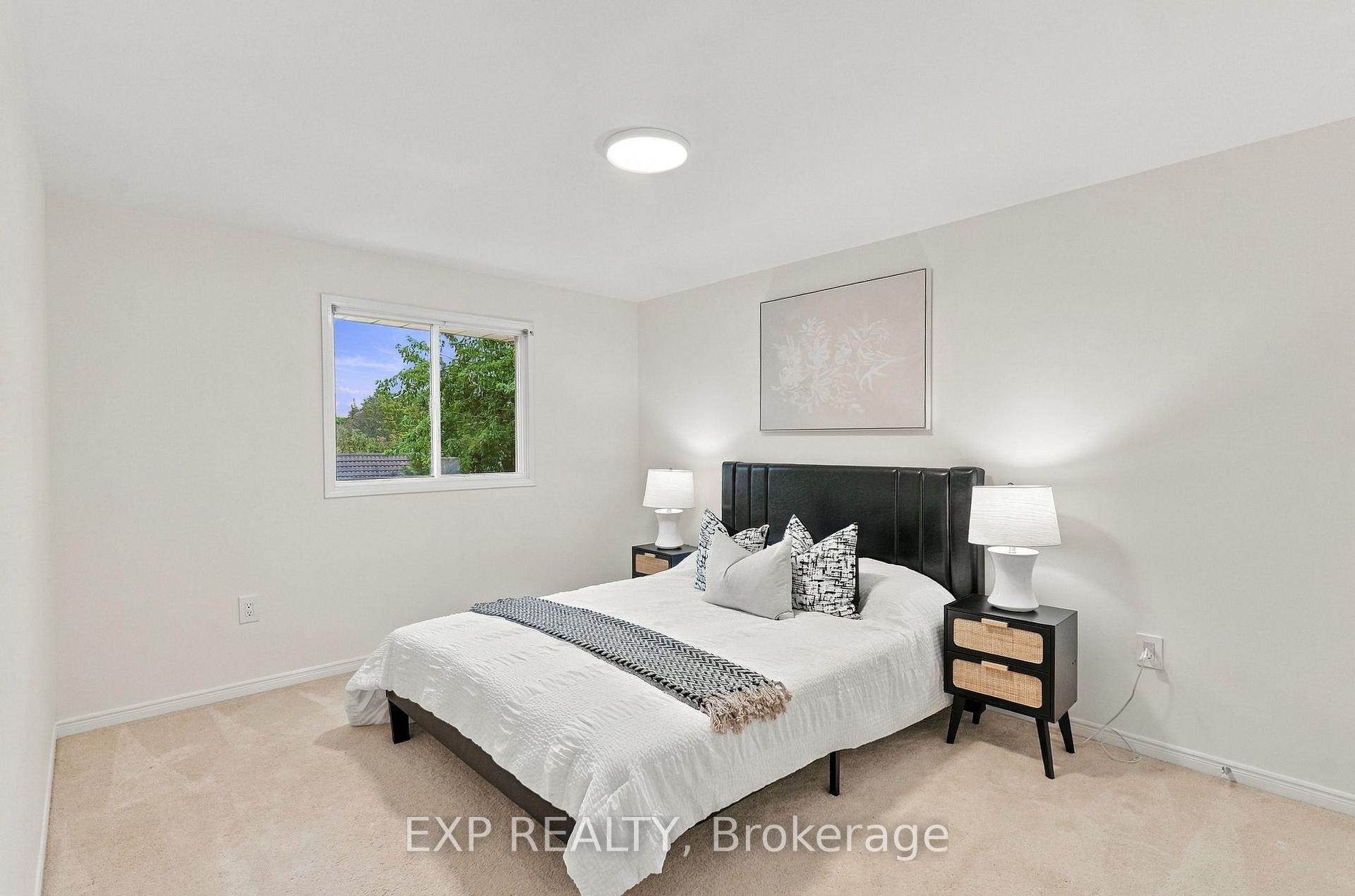 Photo 17 of 56 Ingleborough Court, Markham, Unionville — HOMEH