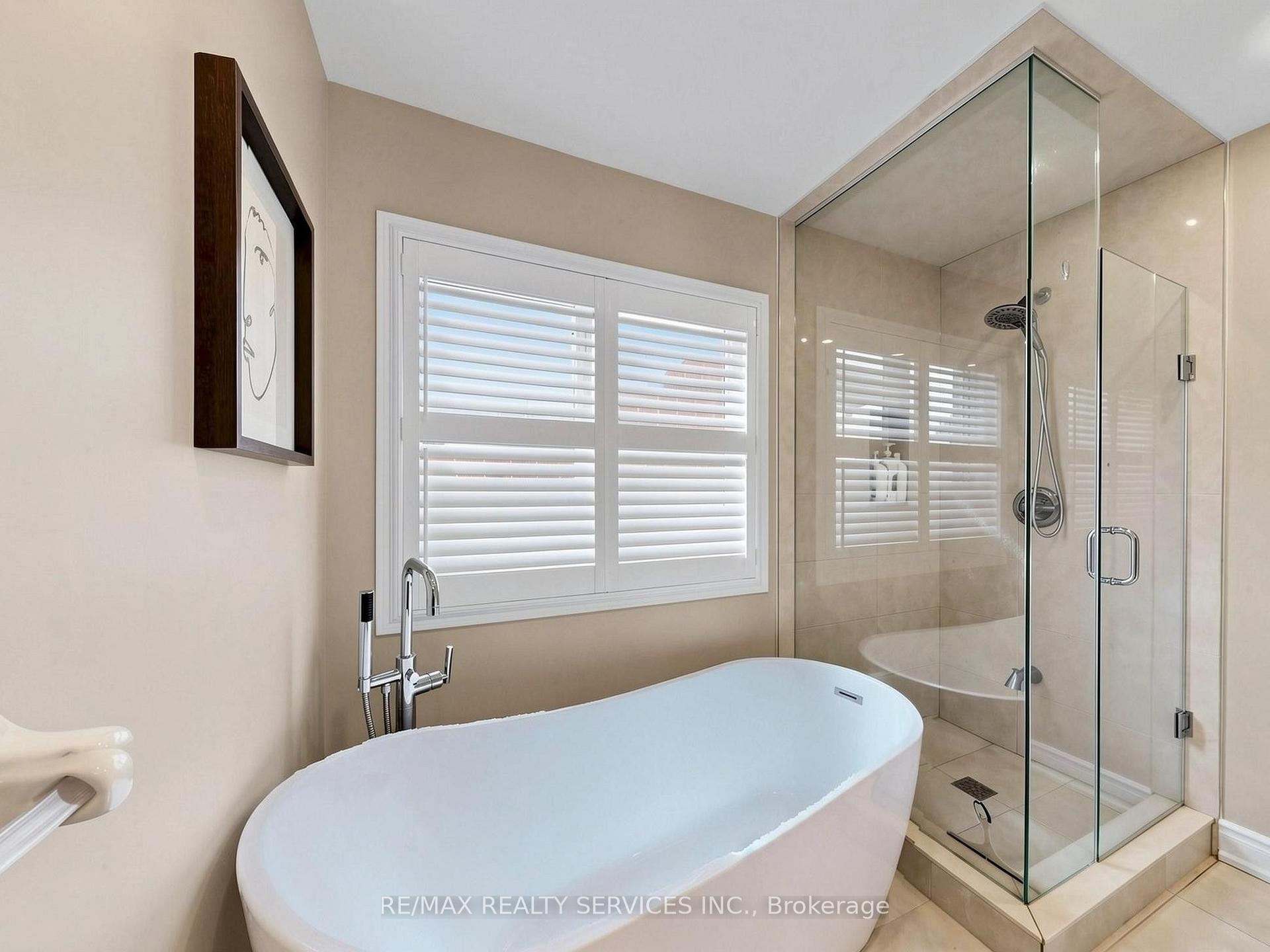Photo 14 of 127 Russell Jarvis Drive, Markham, Legacy — HOMEH