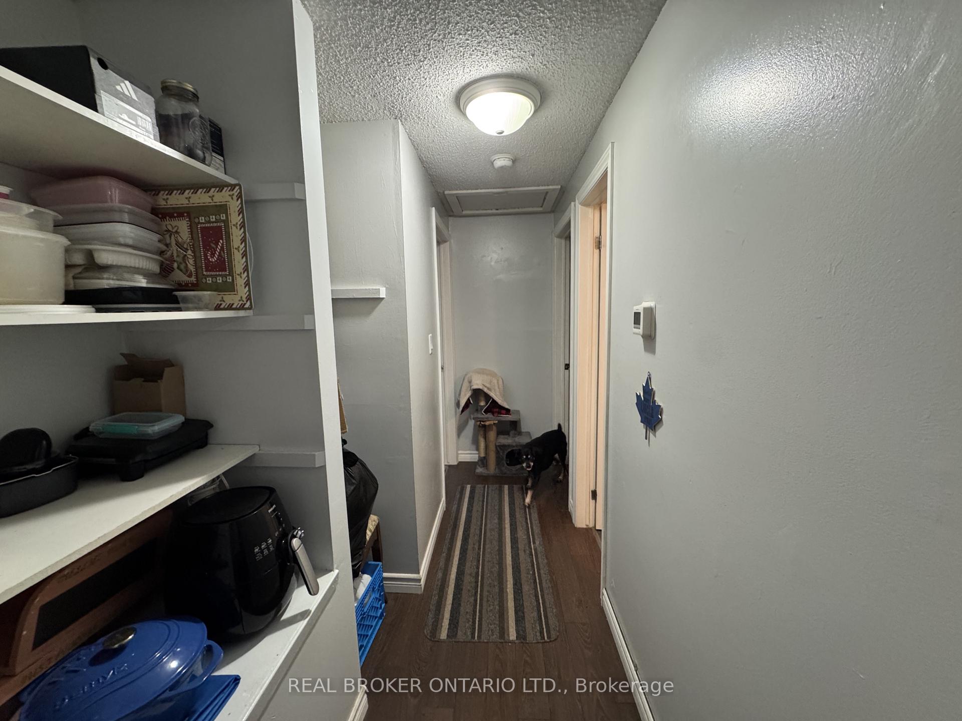Photo 10 of 28 Tara Crescent, Thorold, Confederation Heights — HOMEH