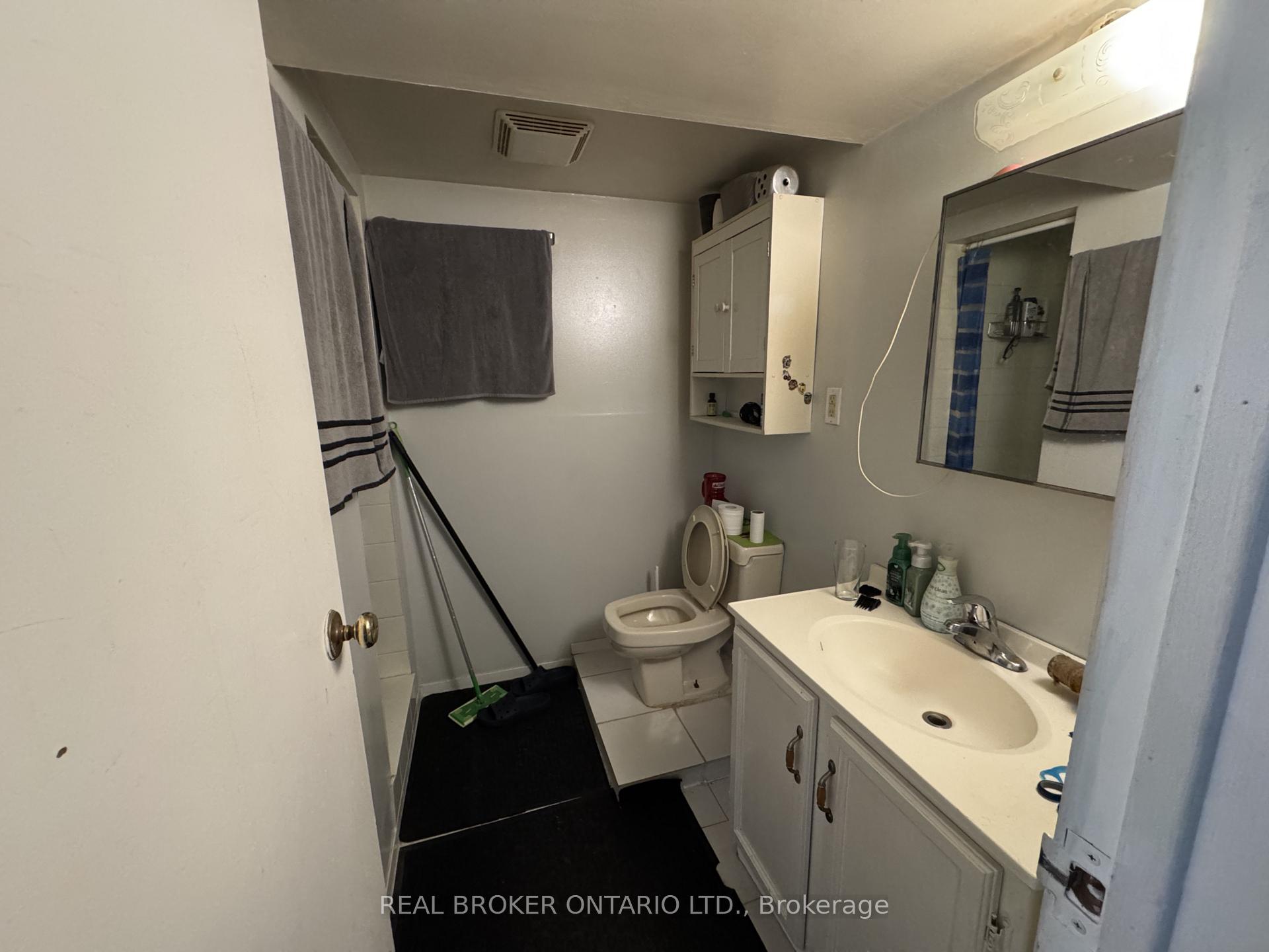 Photo 18 of 28 Tara Crescent, Thorold, Confederation Heights — HOMEH