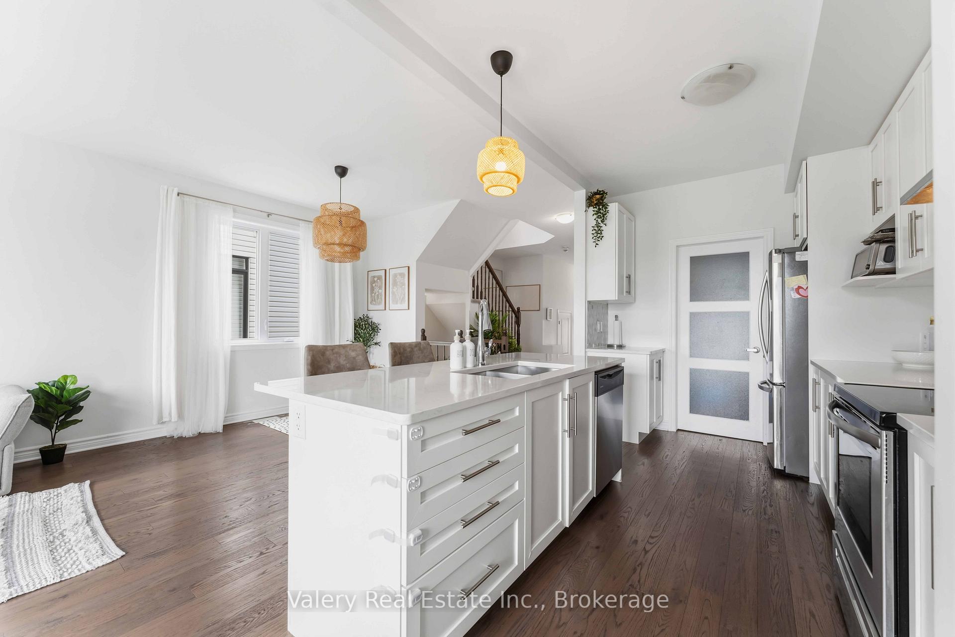 Photo 15 of 441 Fernside Street, Ottawa, Leitrim — HOMEH