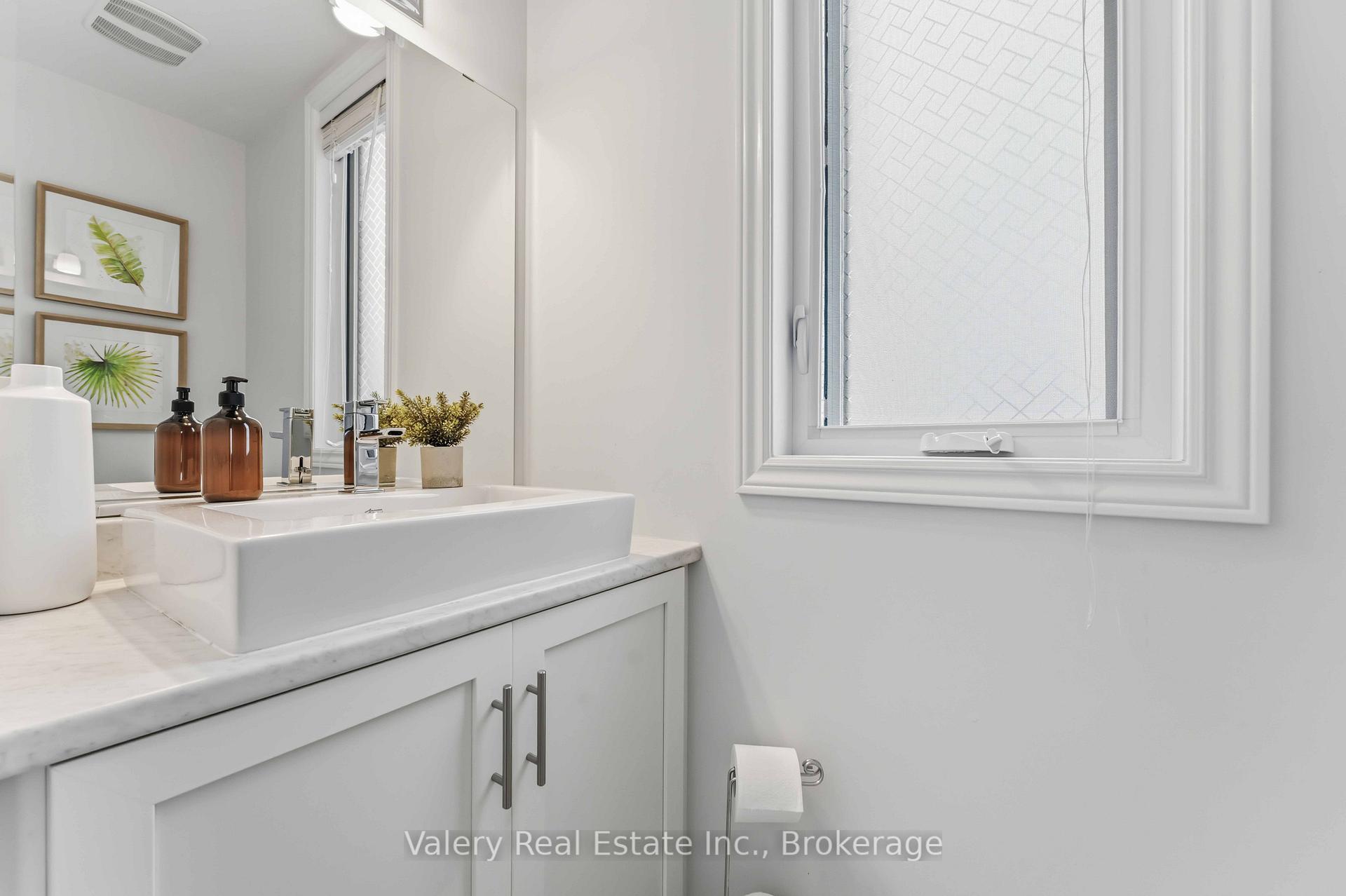 Photo 18 of 441 Fernside Street, Ottawa, Leitrim — HOMEH