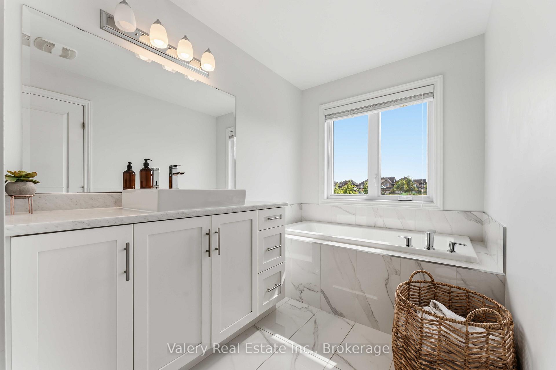 Photo 28 of 441 Fernside Street, Ottawa, Leitrim — HOMEH