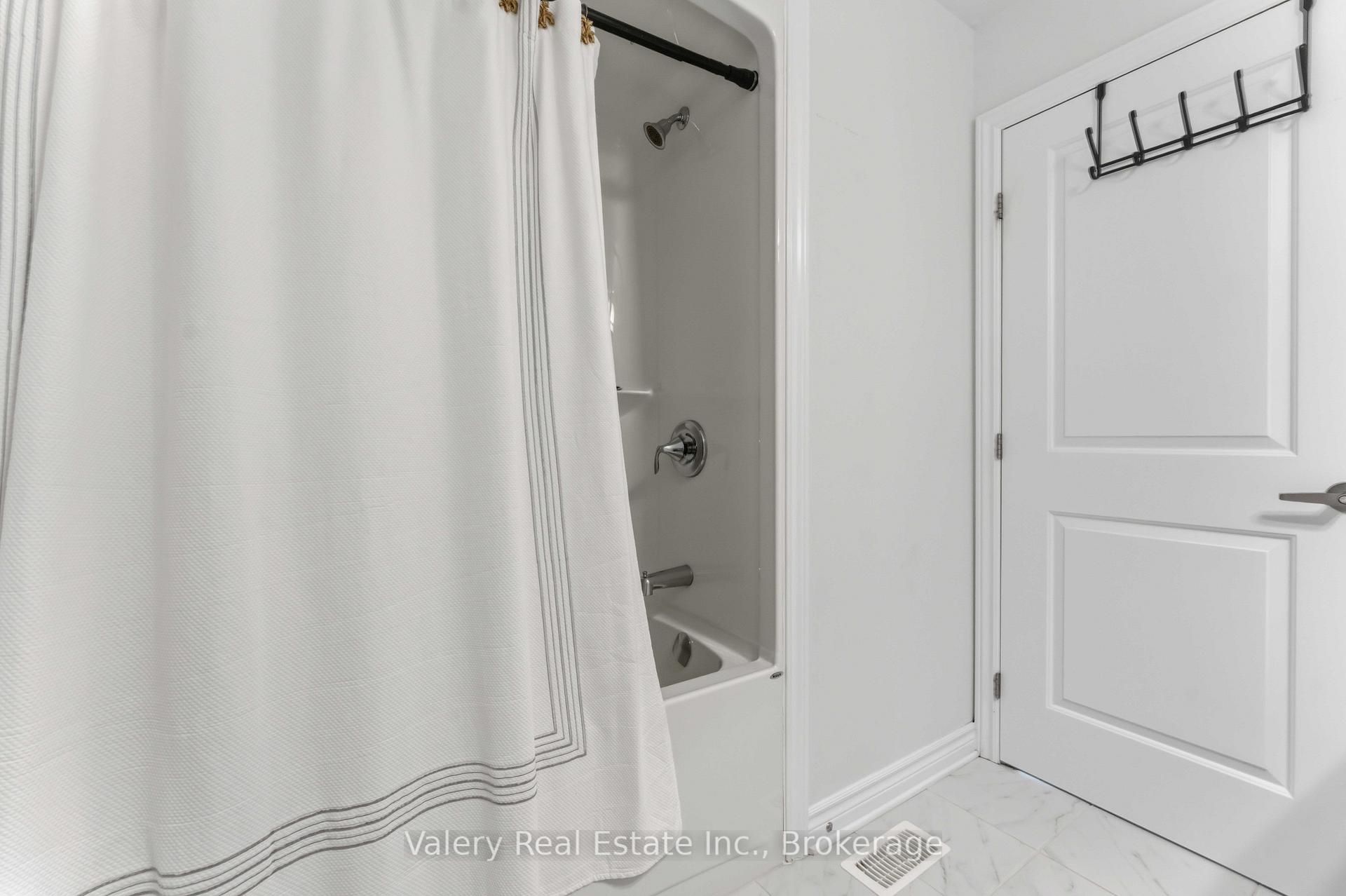 Photo 36 of 441 Fernside Street, Ottawa, Leitrim — HOMEH