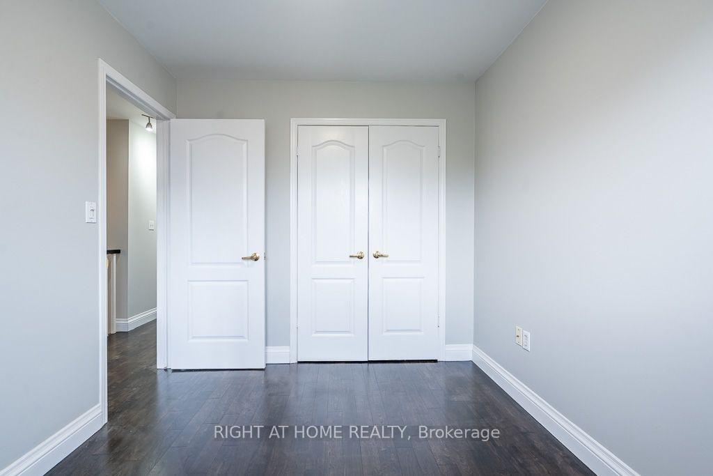Photo 15 of 27 Panorama Way, Hamilton, Winona Park — HOMEH