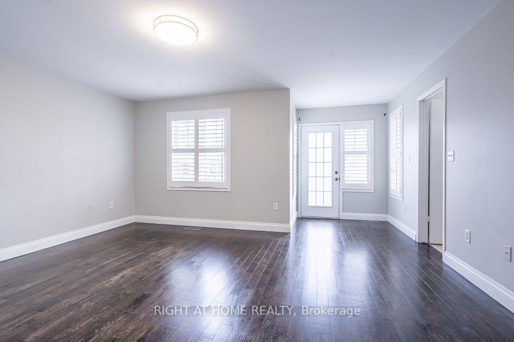 Photo 19 of 27 Panorama Way, Hamilton, Winona Park — HOMEH
