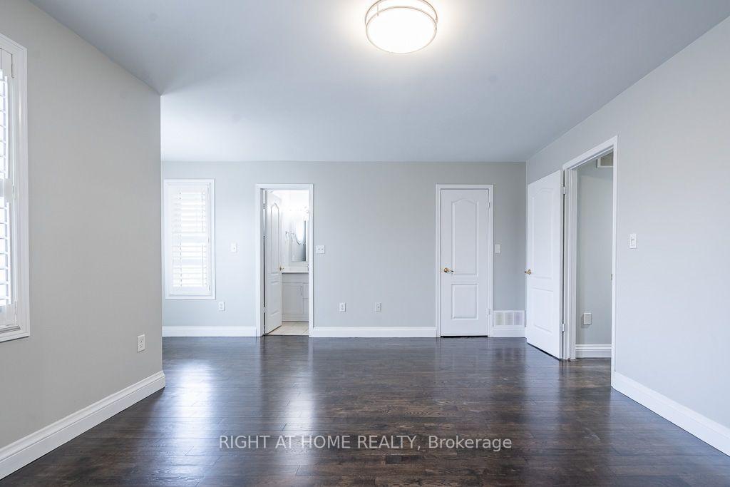 Photo 21 of 27 Panorama Way, Hamilton, Winona Park — HOMEH