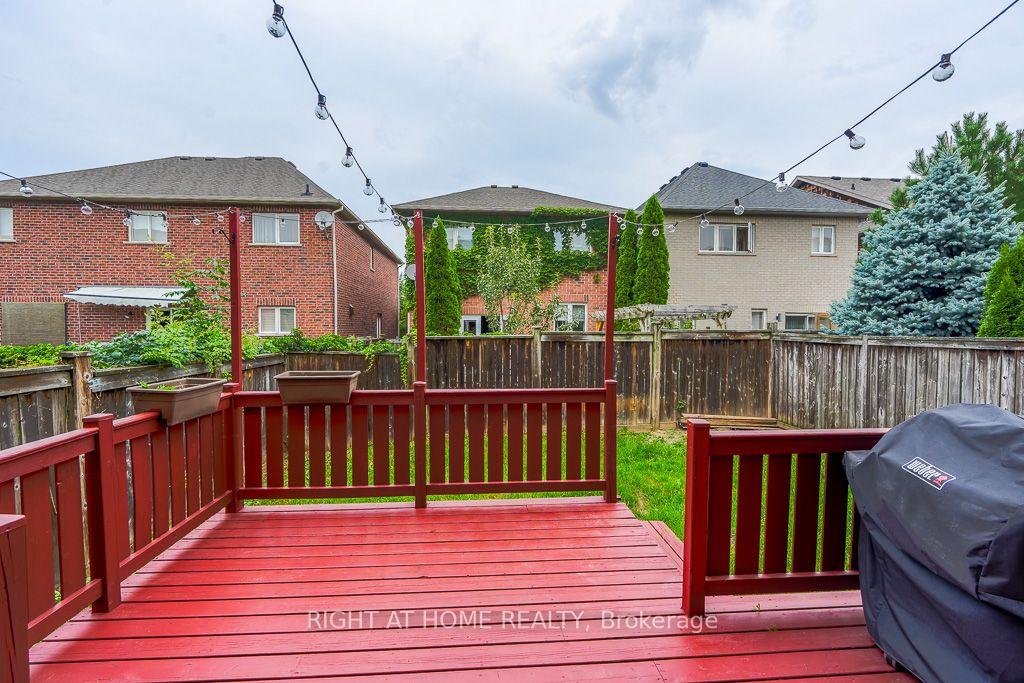 Photo 36 of 27 Panorama Way, Hamilton, Winona Park — HOMEH