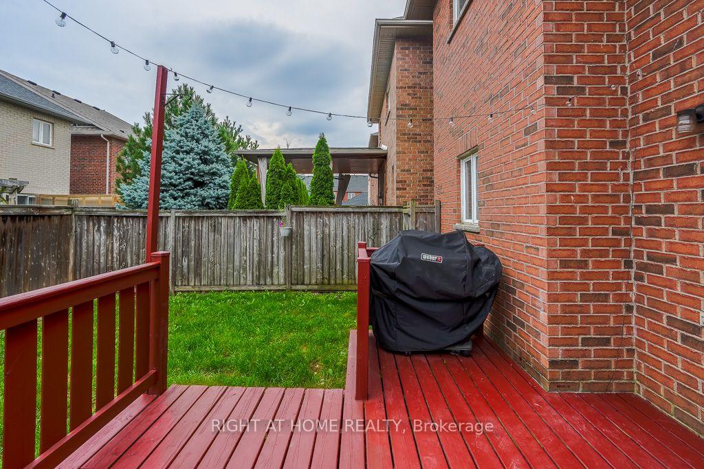 Photo 37 of 27 Panorama Way, Hamilton, Winona Park — HOMEH