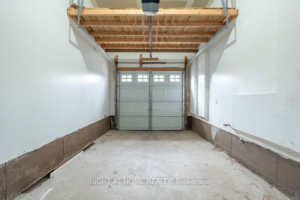 Photo 39 of 27 Panorama Way, Hamilton, Winona Park — HOMEH