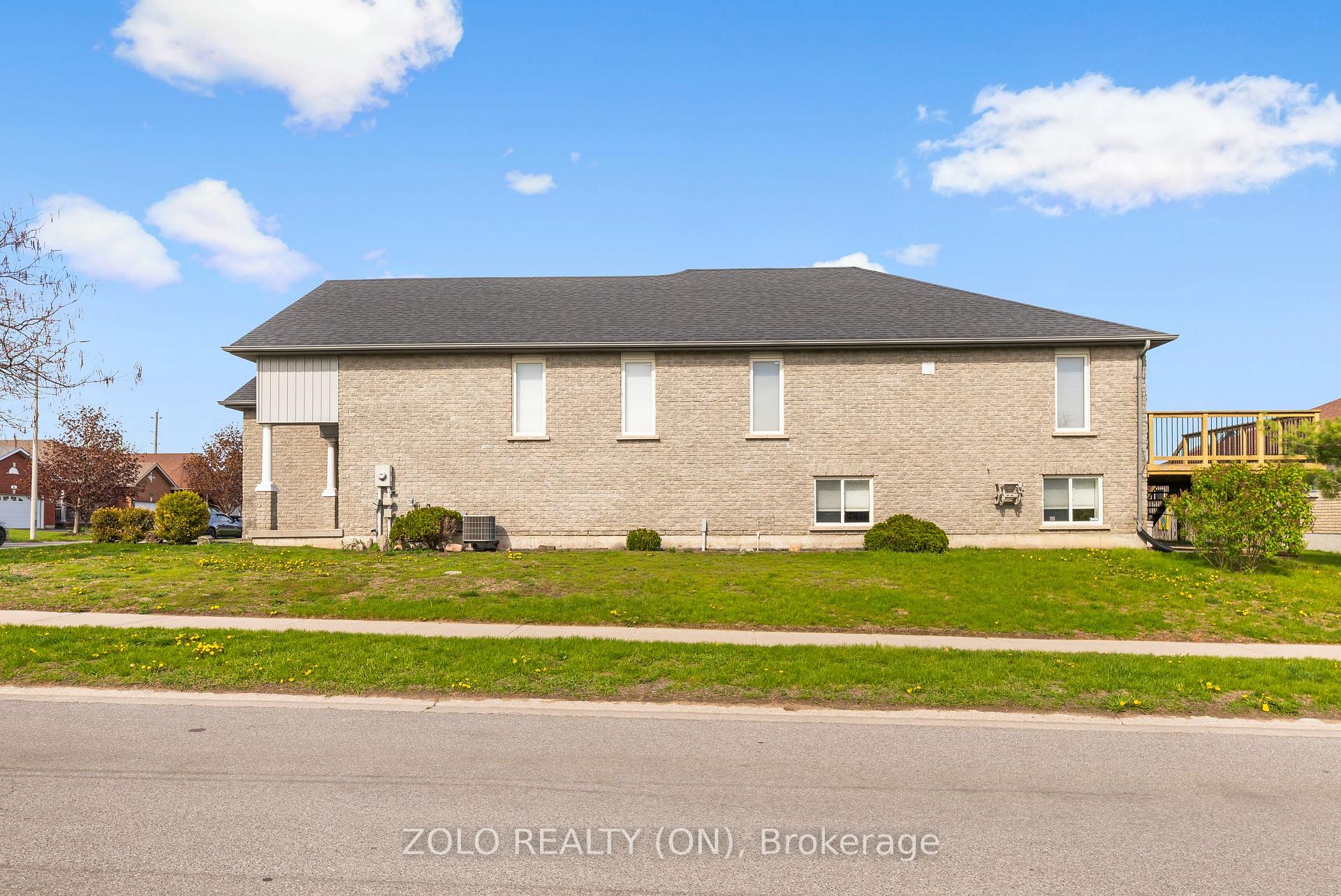 Photo 5 of 80 Gavey Street, Belleville, Thurlow Ward — HOMEH