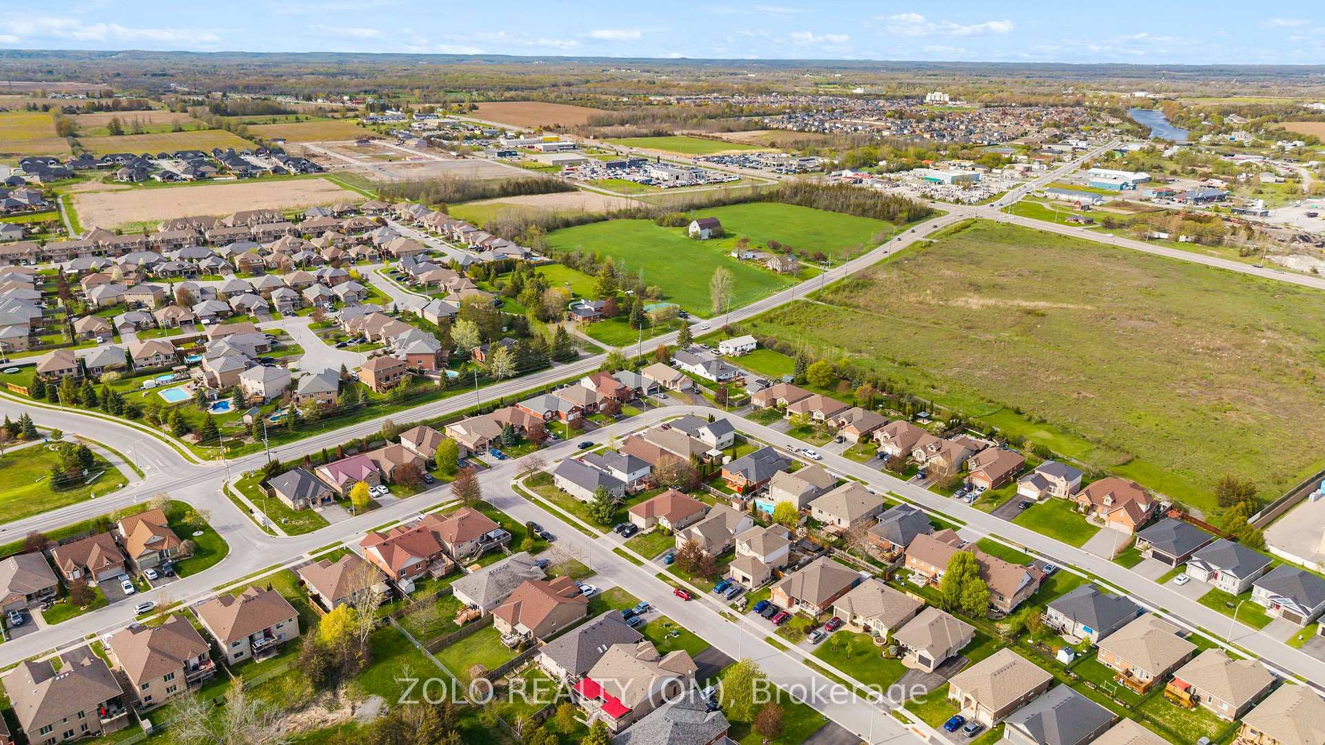 Photo 43 of 80 Gavey Street, Belleville, Thurlow Ward — HOMEH
