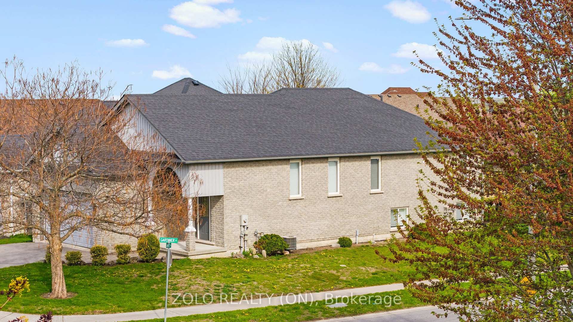 Photo 46 of 80 Gavey Street, Belleville, Thurlow Ward — HOMEH