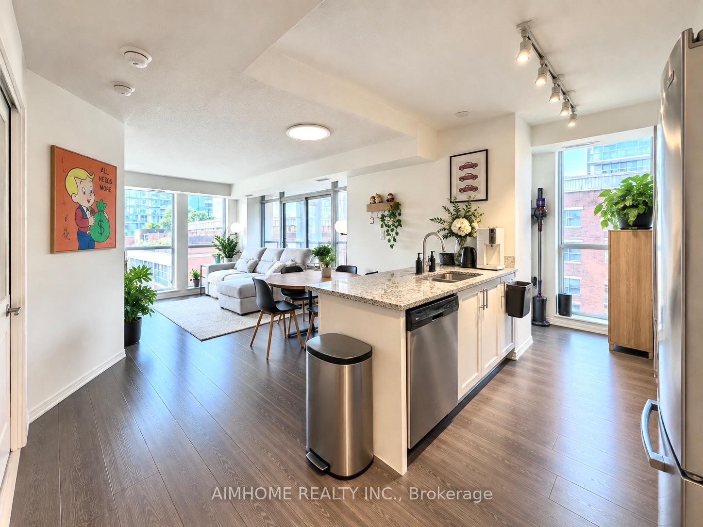 Photo 7 of Unit 706, 400 Adelaide Street E, Toronto, Moss Park — HOMEH