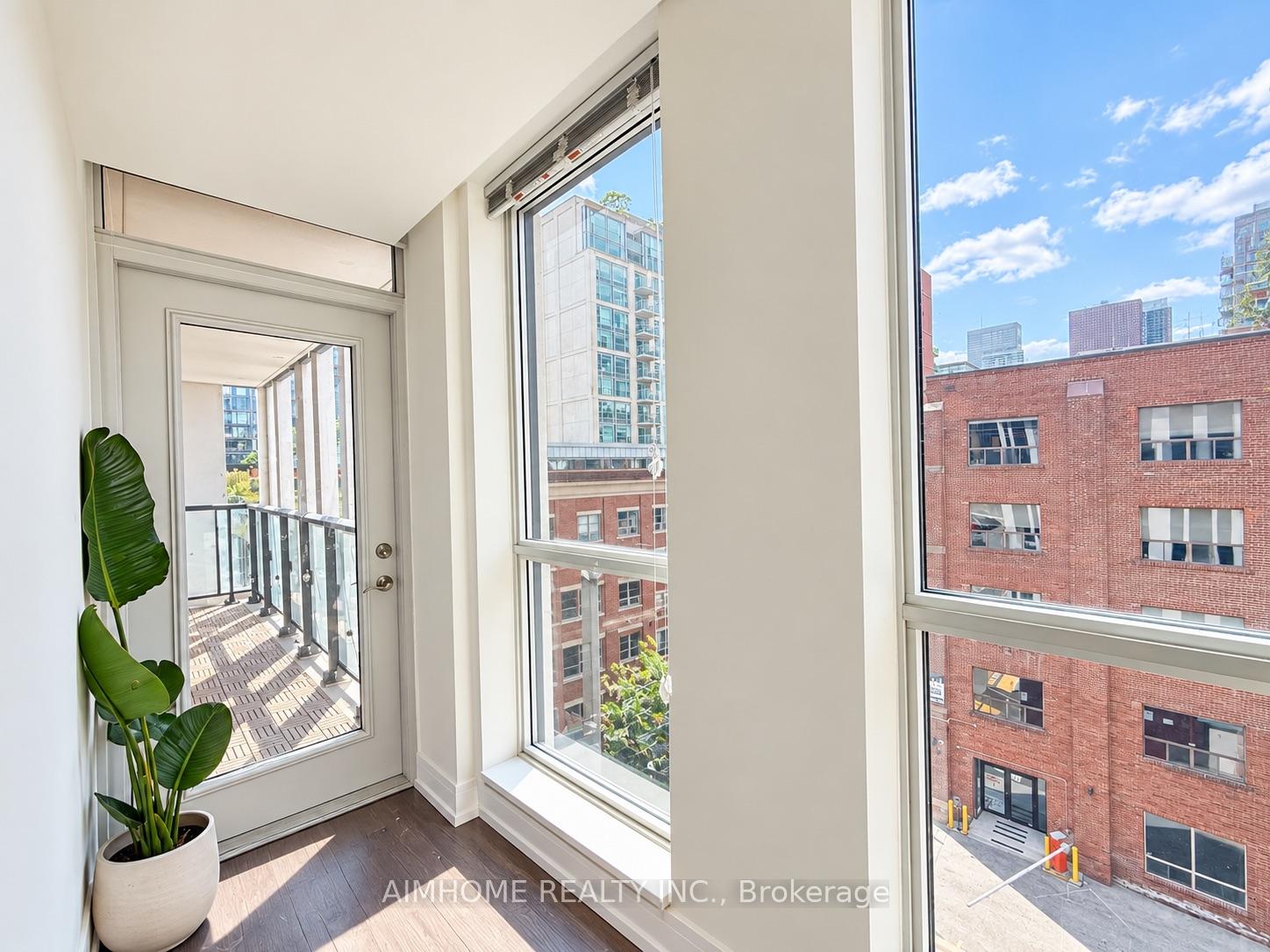 Photo 13 of Unit 706, 400 Adelaide Street E, Toronto, Moss Park — HOMEH