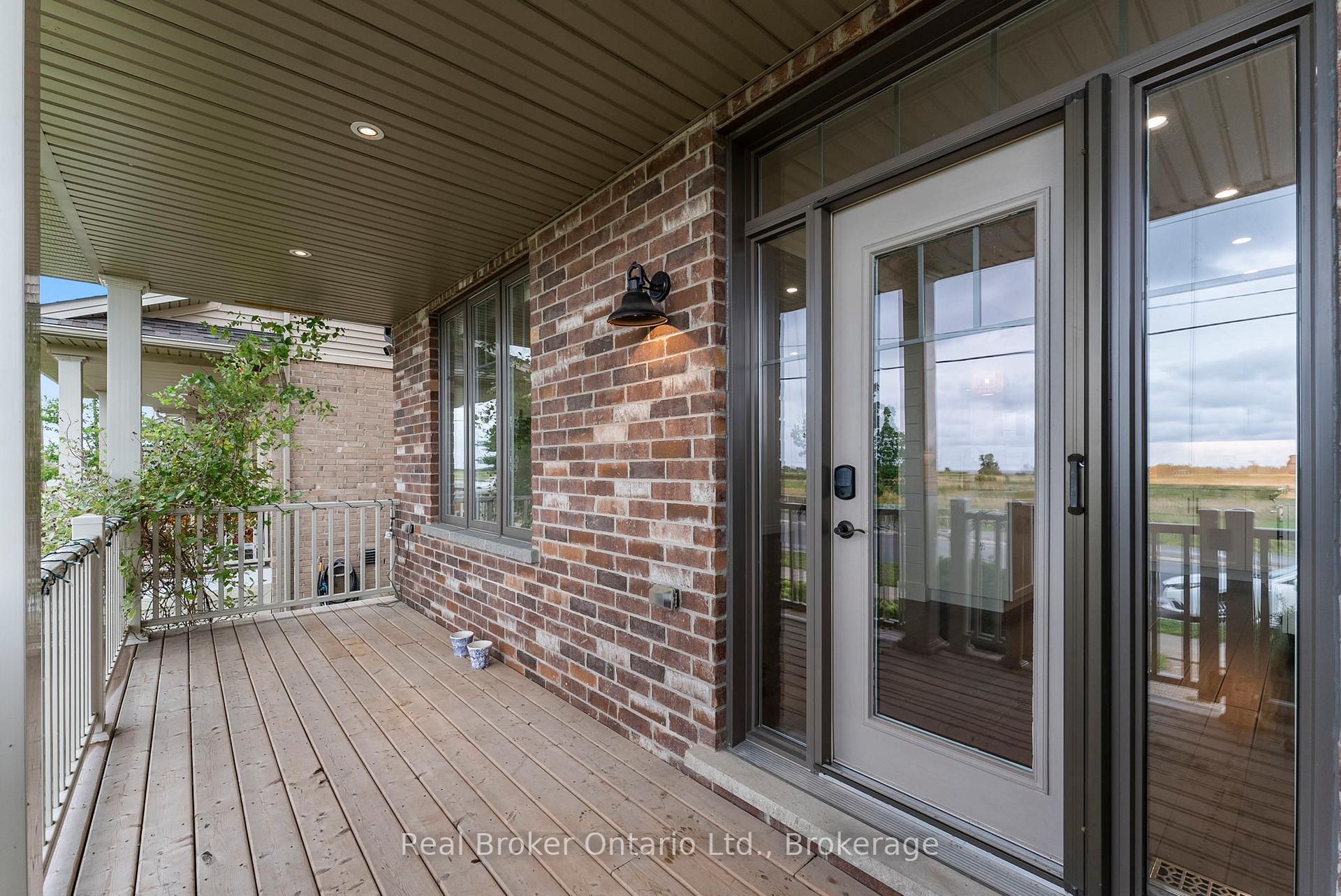 Photo 30 of 86 Dunrobin Lane, Grimsby, Grimsby Beach — HOMEH