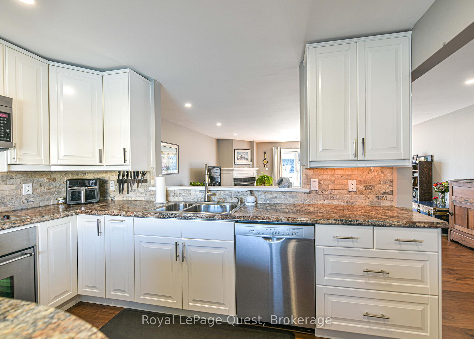 Photo 9 of Unit 2, 585 Atherley Road, Orillia — HOMEH